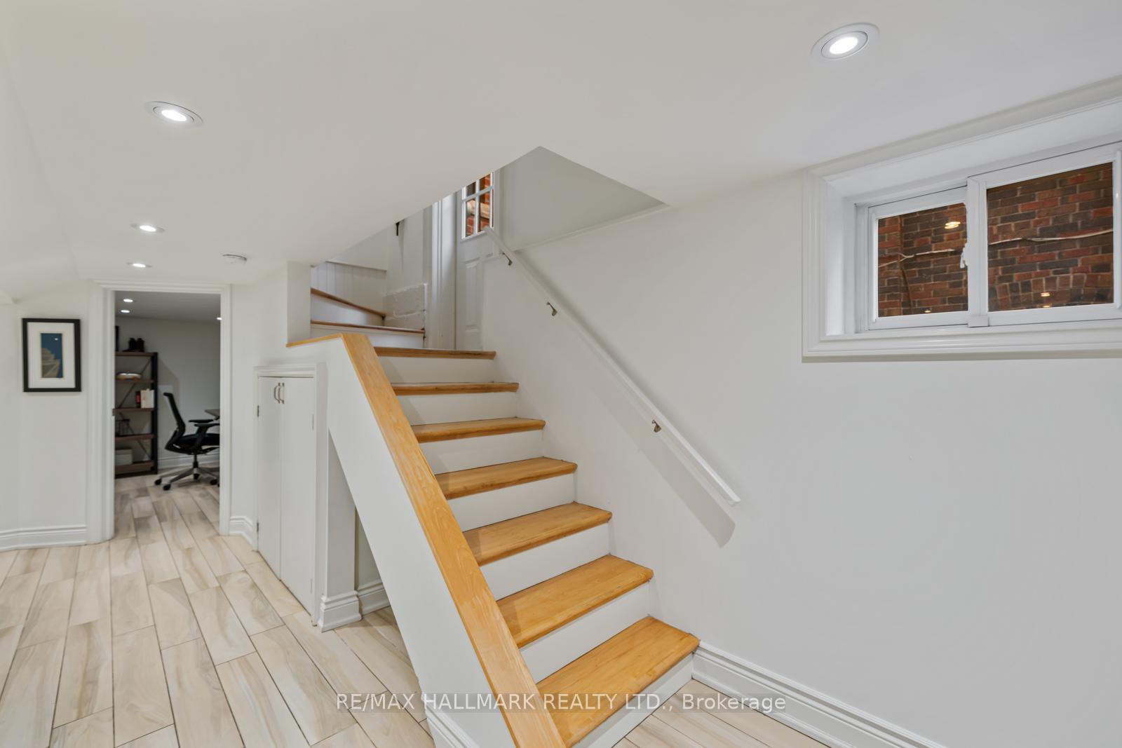 Photo 31 of 120 Chudleigh Avenue, Toronto, Lawrence Park South — HOMEH