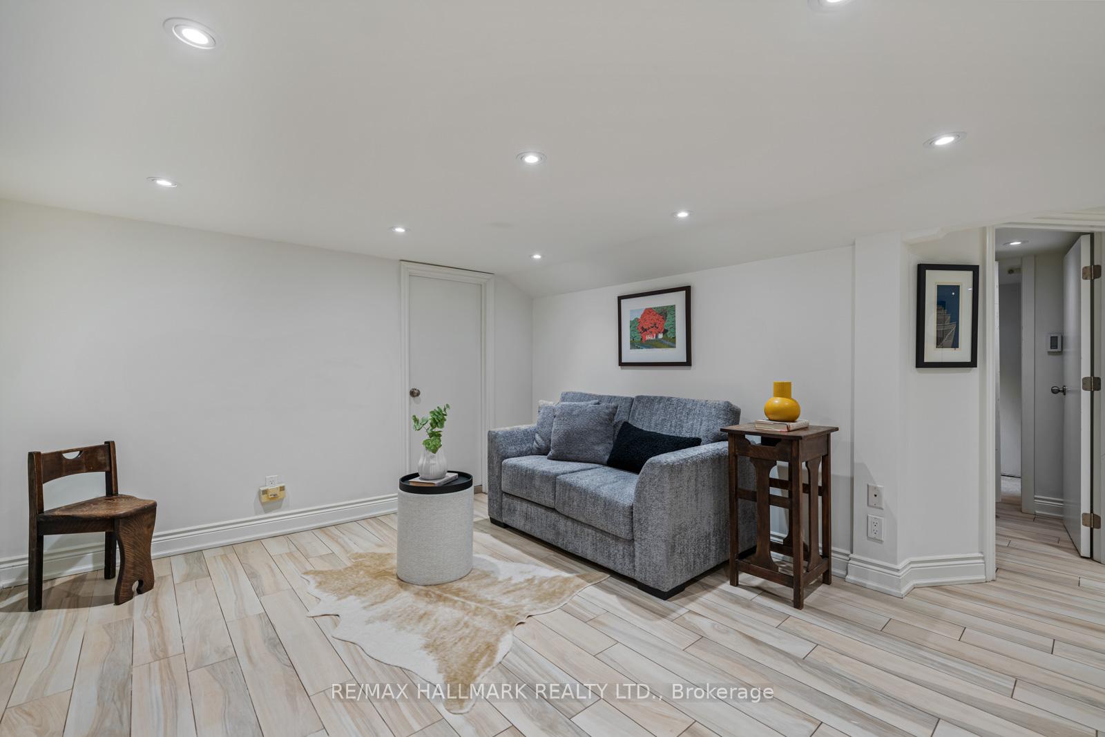 Photo 35 of 120 Chudleigh Avenue, Toronto, Lawrence Park South — HOMEH
