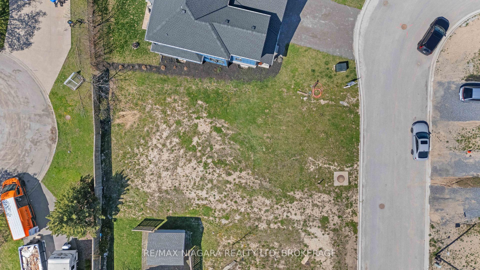 Photo 4 of 96 Ivy Crescent, Thorold, Confederation Heights — HOMEH