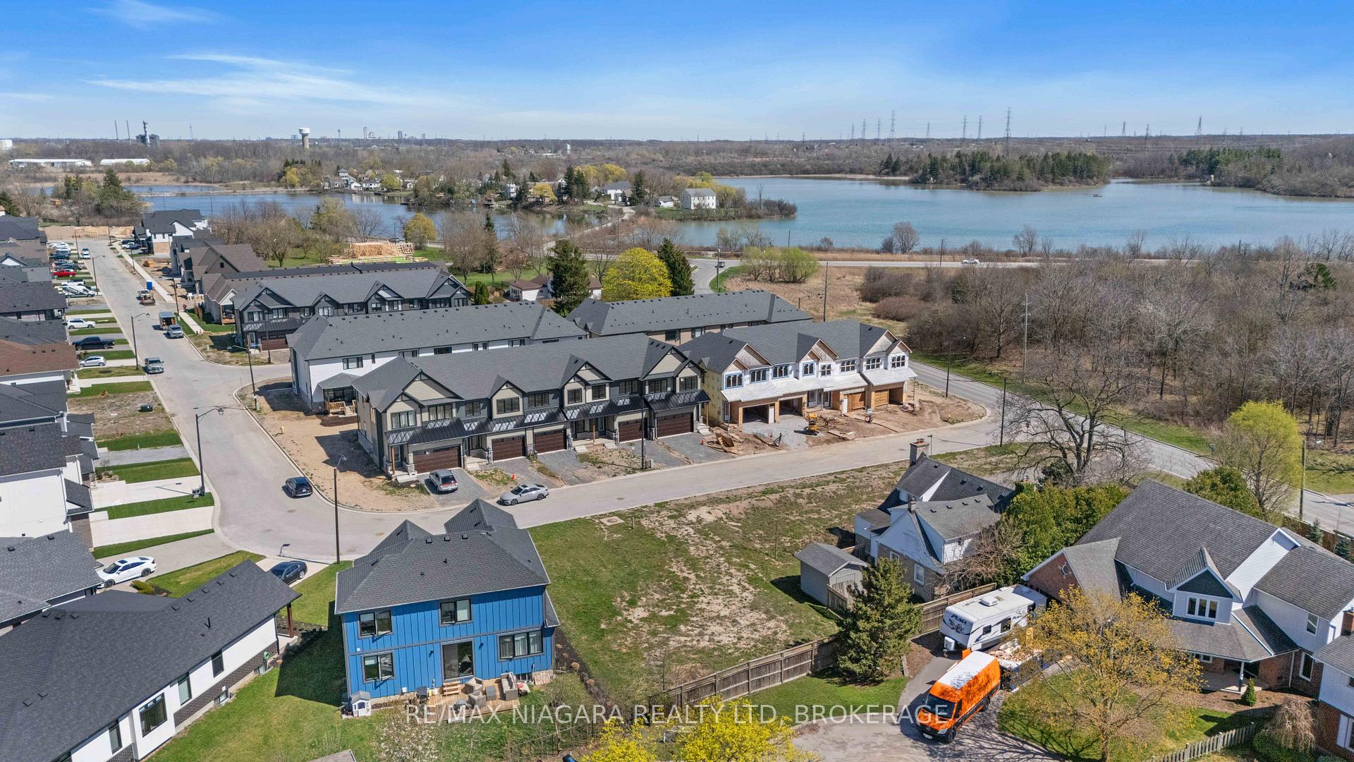 Photo 7 of 96 Ivy Crescent, Thorold, Confederation Heights — HOMEH