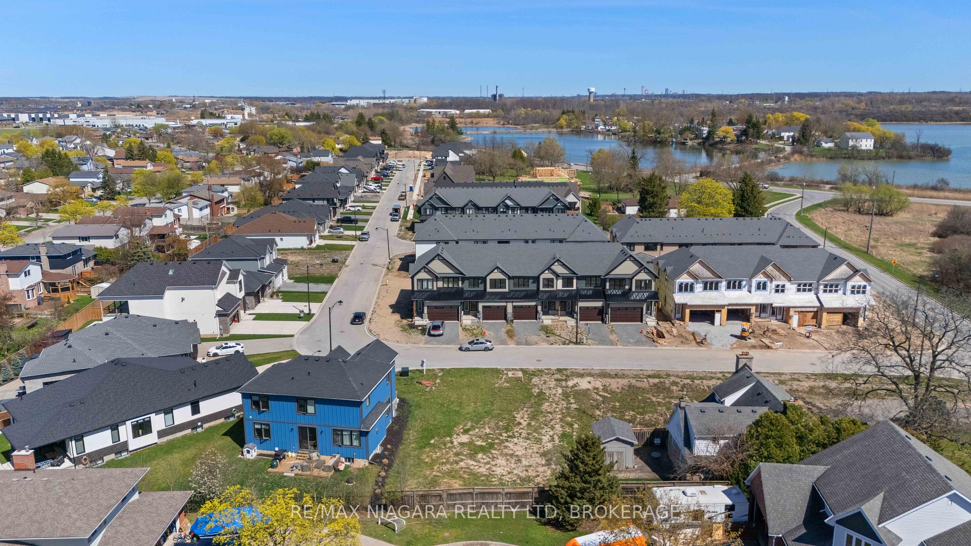 Photo 8 of 96 Ivy Crescent, Thorold, Confederation Heights — HOMEH