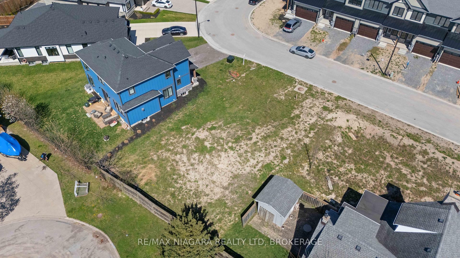 Photo 10 of 96 Ivy Crescent, Thorold, Confederation Heights — HOMEH