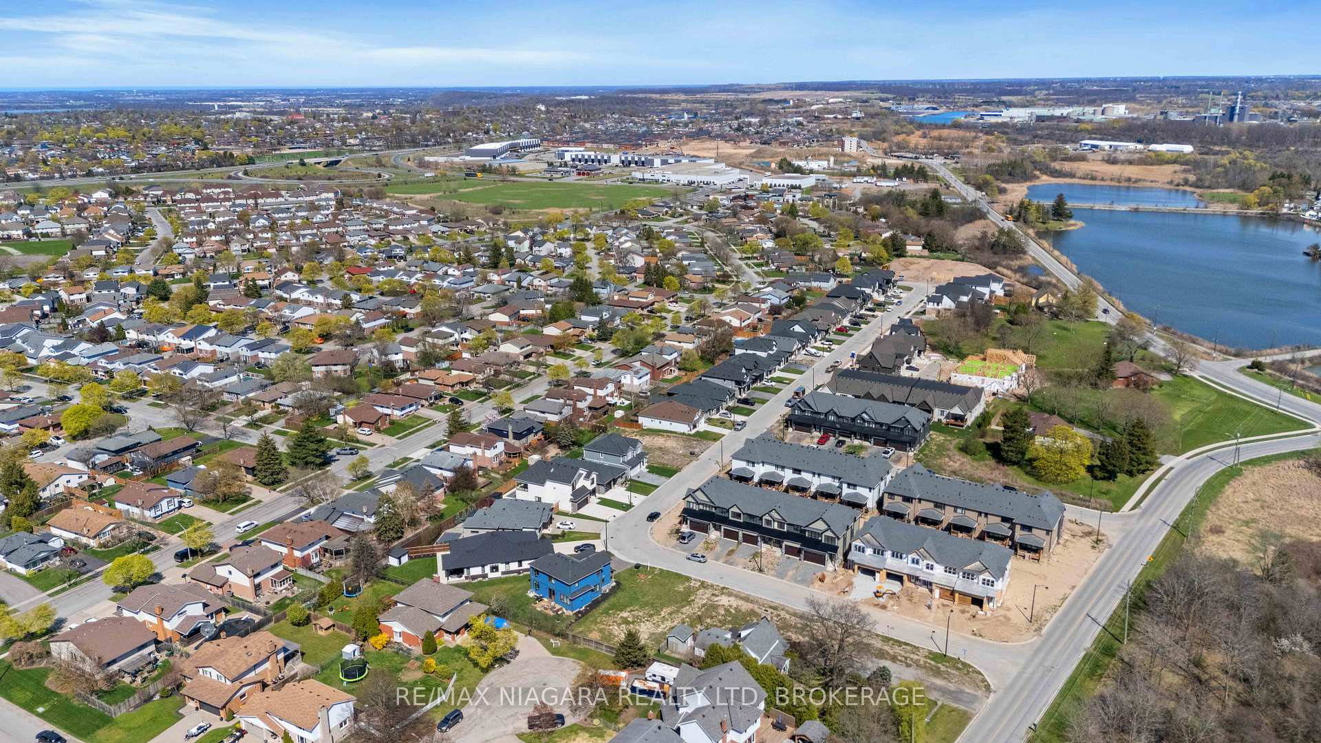 Photo 15 of 96 Ivy Crescent, Thorold, Confederation Heights — HOMEH