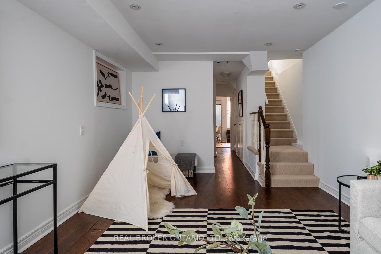 Photo 21 of 2 Baltic Avenue, Toronto, Danforth — HOMEH