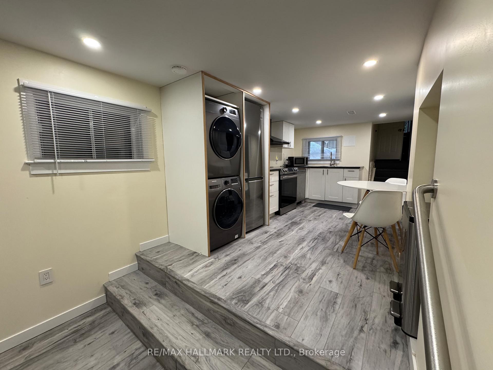 Photo 10 of 178 Golfview Avenue, Toronto, East End-Danforth — HOMEH