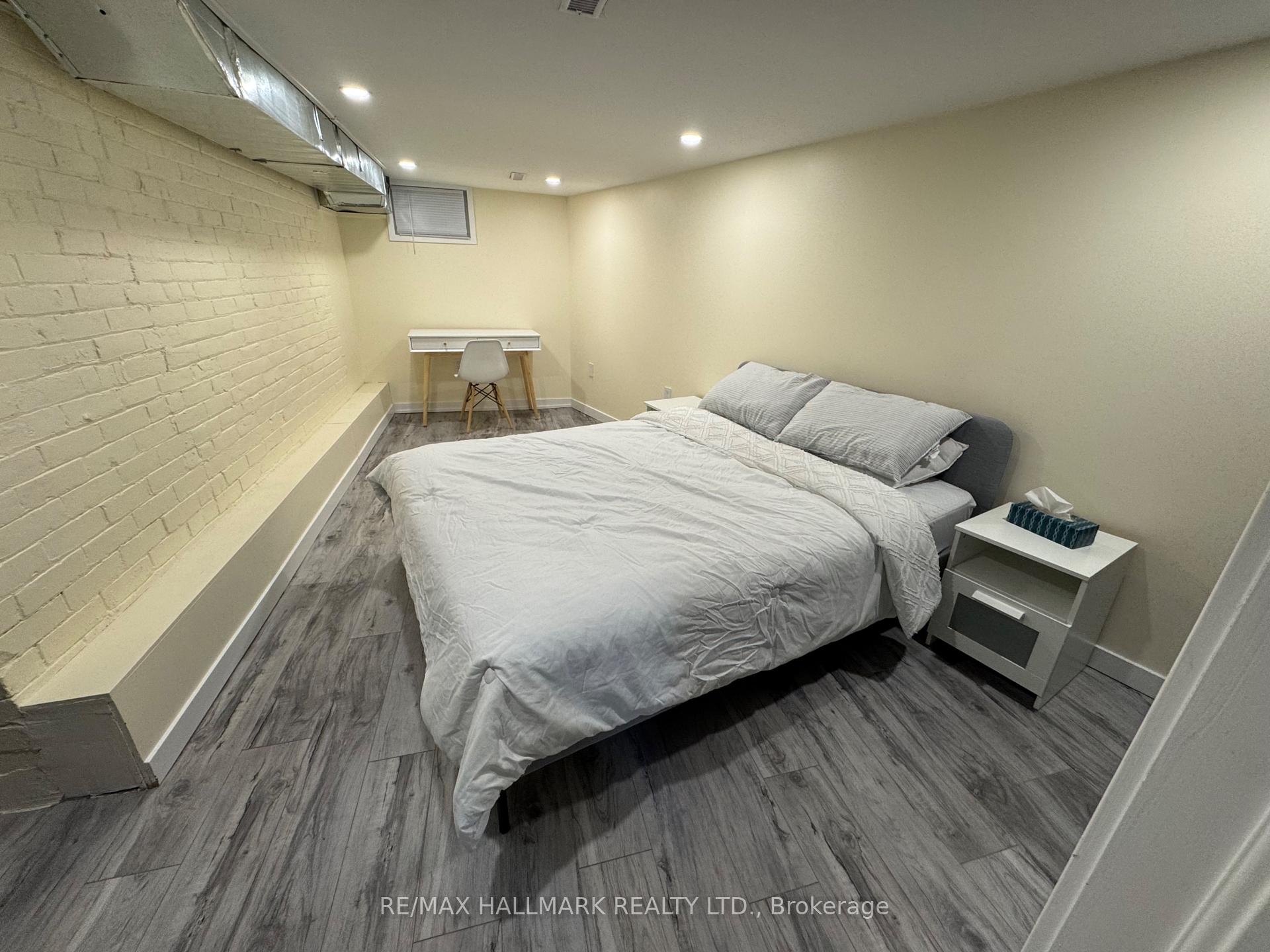 Photo 13 of 178 Golfview Avenue, Toronto, East End-Danforth — HOMEH