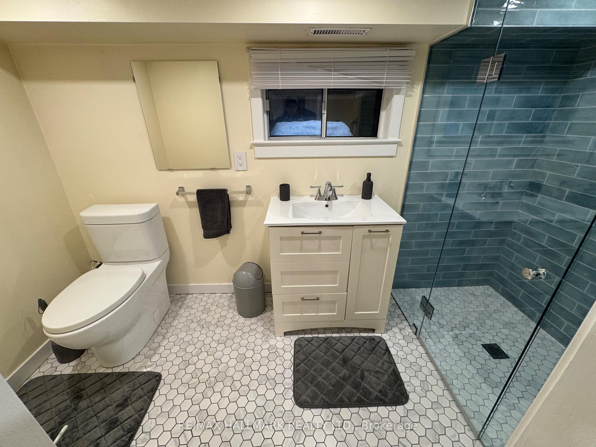 Photo 16 of 178 Golfview Avenue, Toronto, East End-Danforth — HOMEH