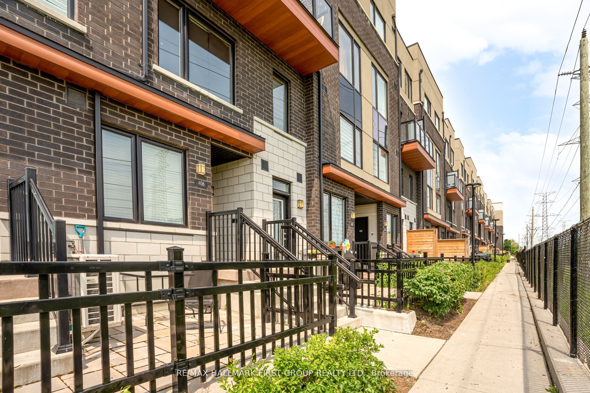 Photo 28 of Unit 415, 1555 Kingston Road, Pickering, Town Centre — HOMEH