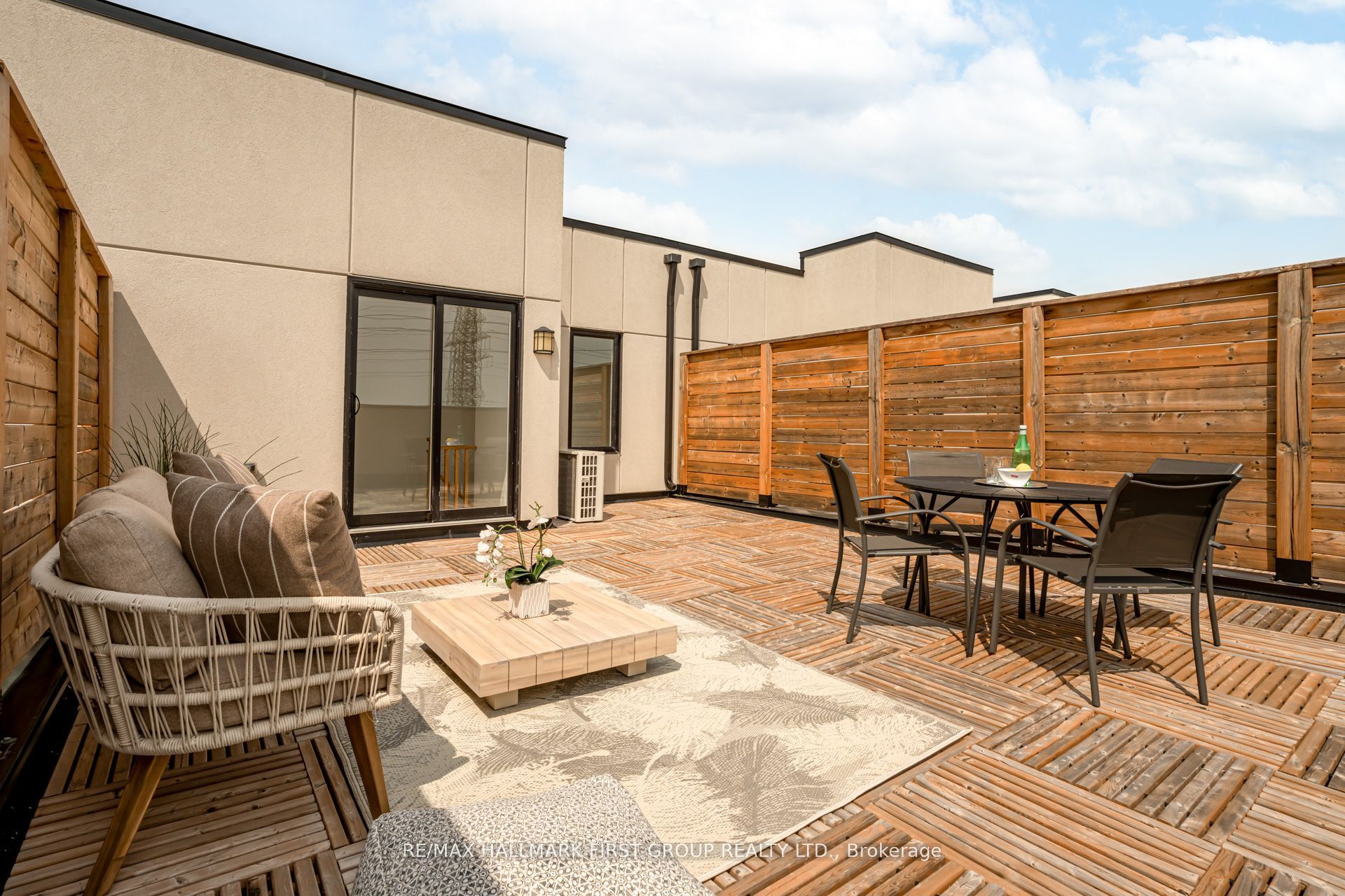 Photo 45 of Unit 415, 1555 Kingston Road, Pickering, Town Centre — HOMEH