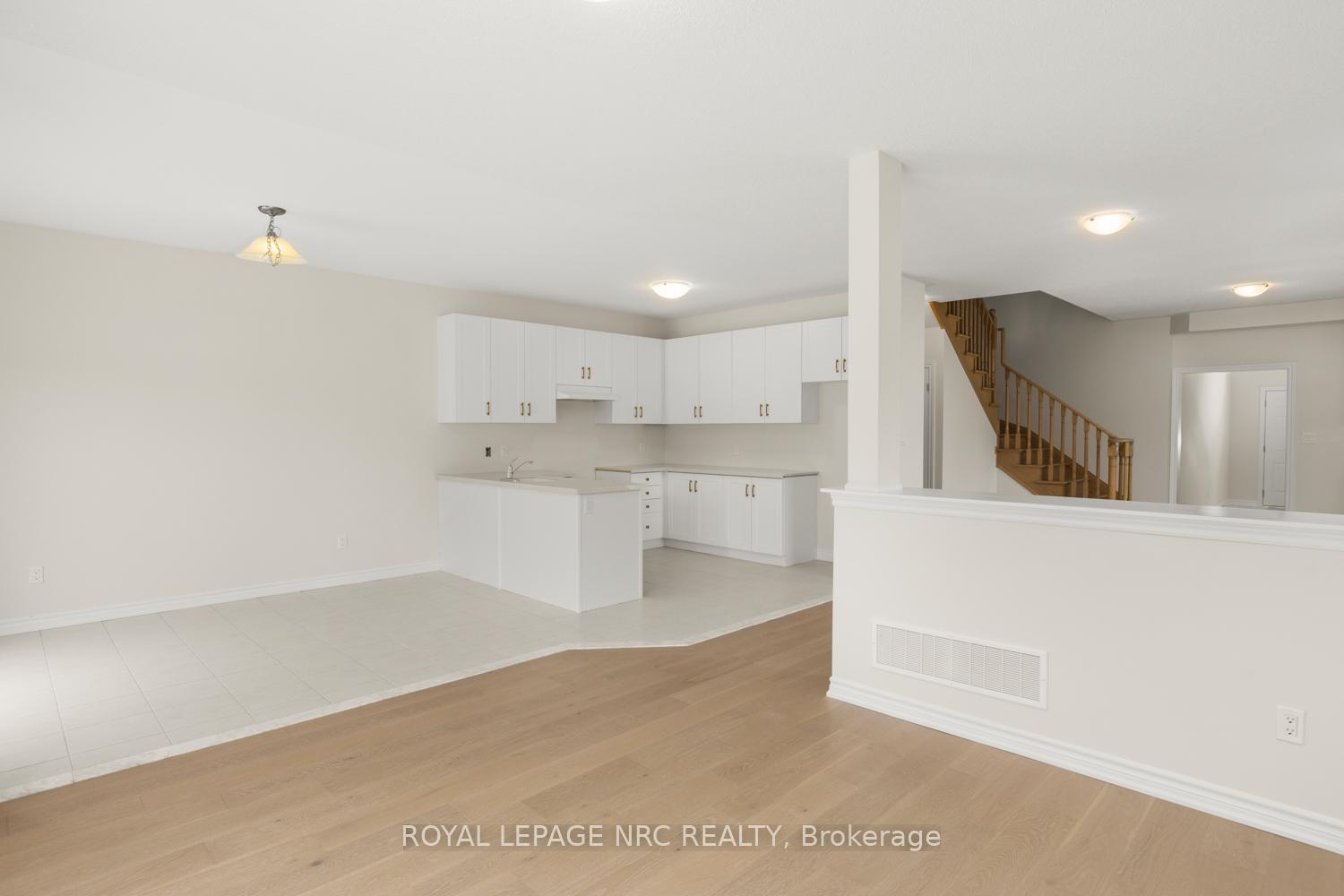 Photo 7 of 126 Palace Street, Thorold, Thorold Downtown — HOMEH