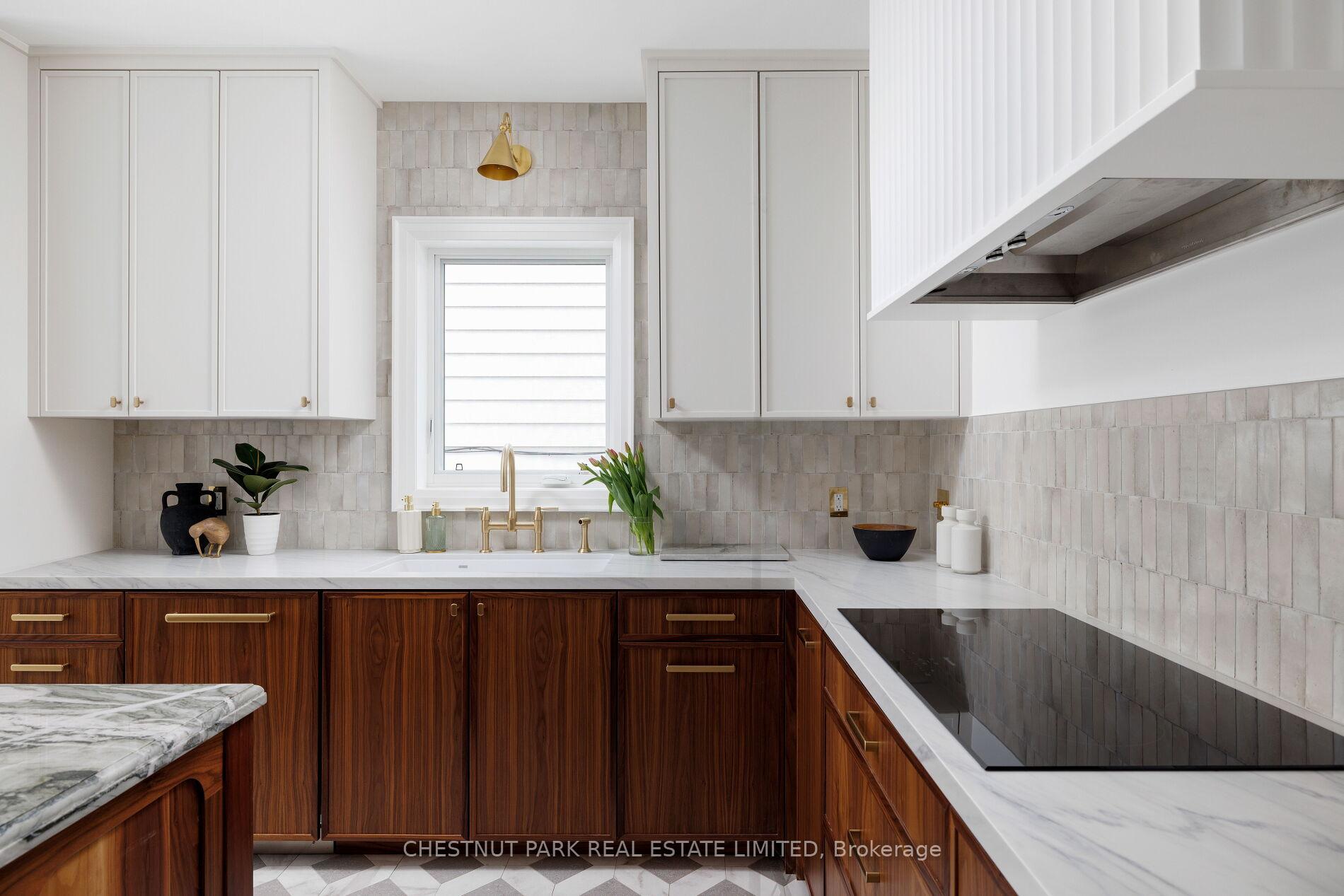 Photo 4 of 167 Hampton Avenue, Toronto, North Riverdale — HOMEH