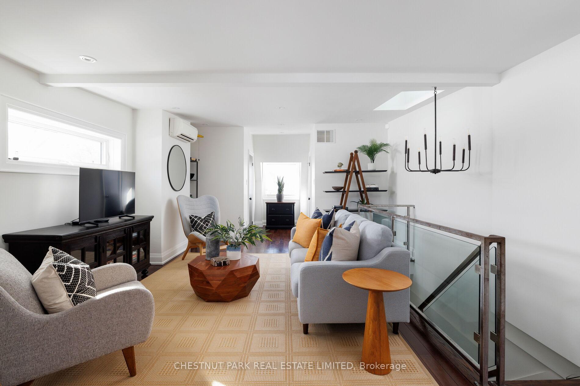 Photo 23 of 167 Hampton Avenue, Toronto, North Riverdale — HOMEH