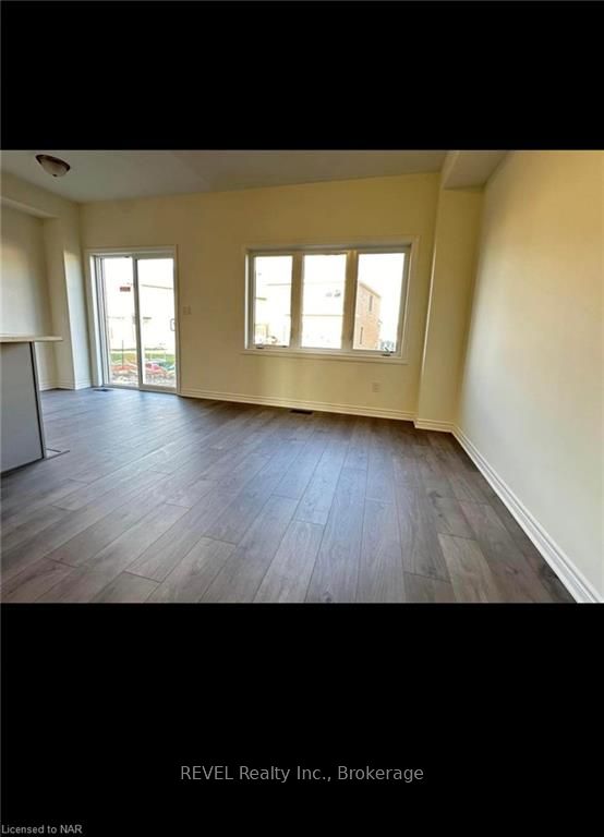 Photo 6 of Unit UPPER, 89 Sapphire Way, Thorold, Rolling Meadows — HOMEH