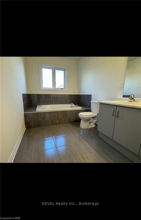 Photo 10 of Unit UPPER, 89 Sapphire Way, Thorold, Rolling Meadows — HOMEH