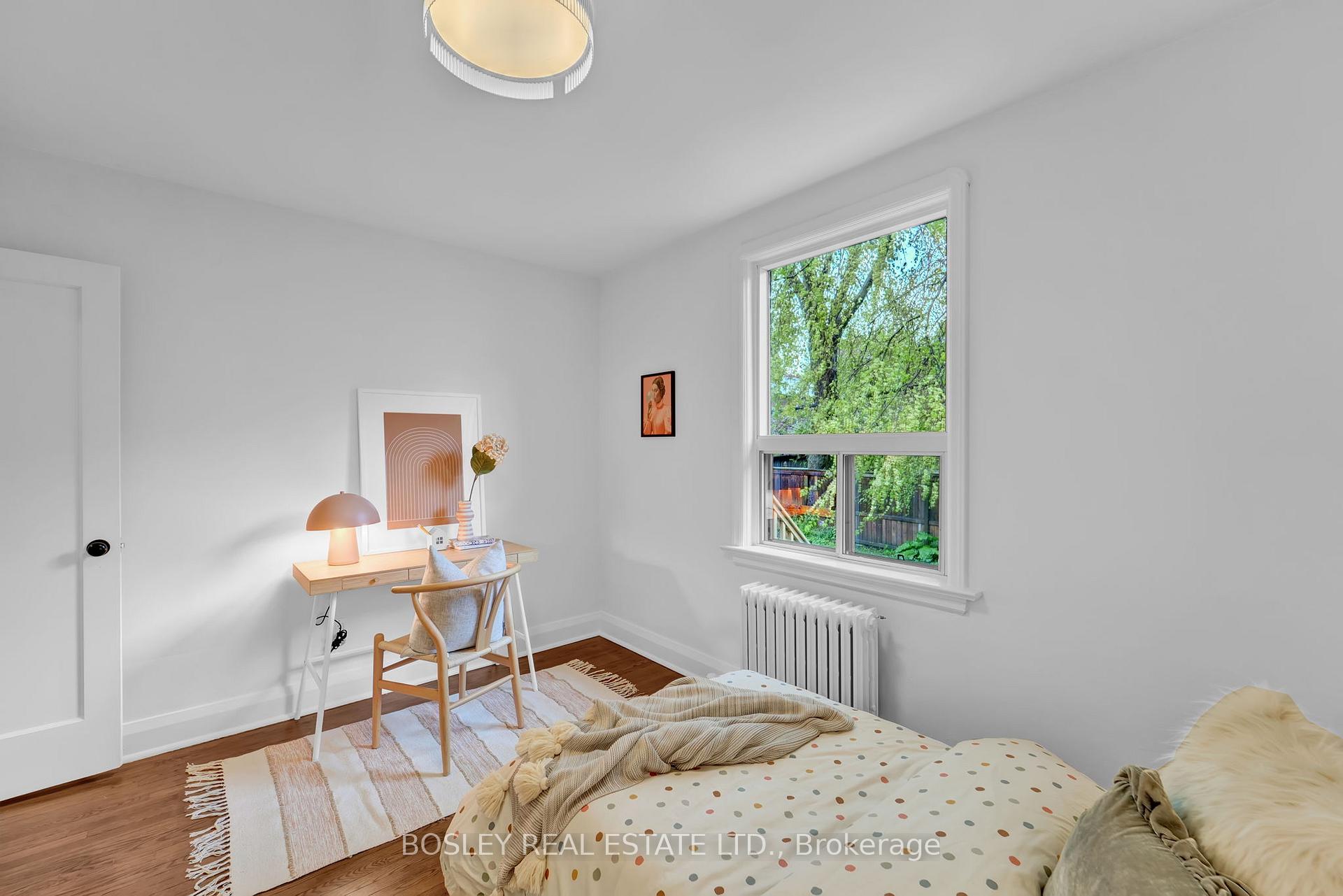 Photo 2 of 620 O'Connor Drive, Toronto, East York — HOMEH