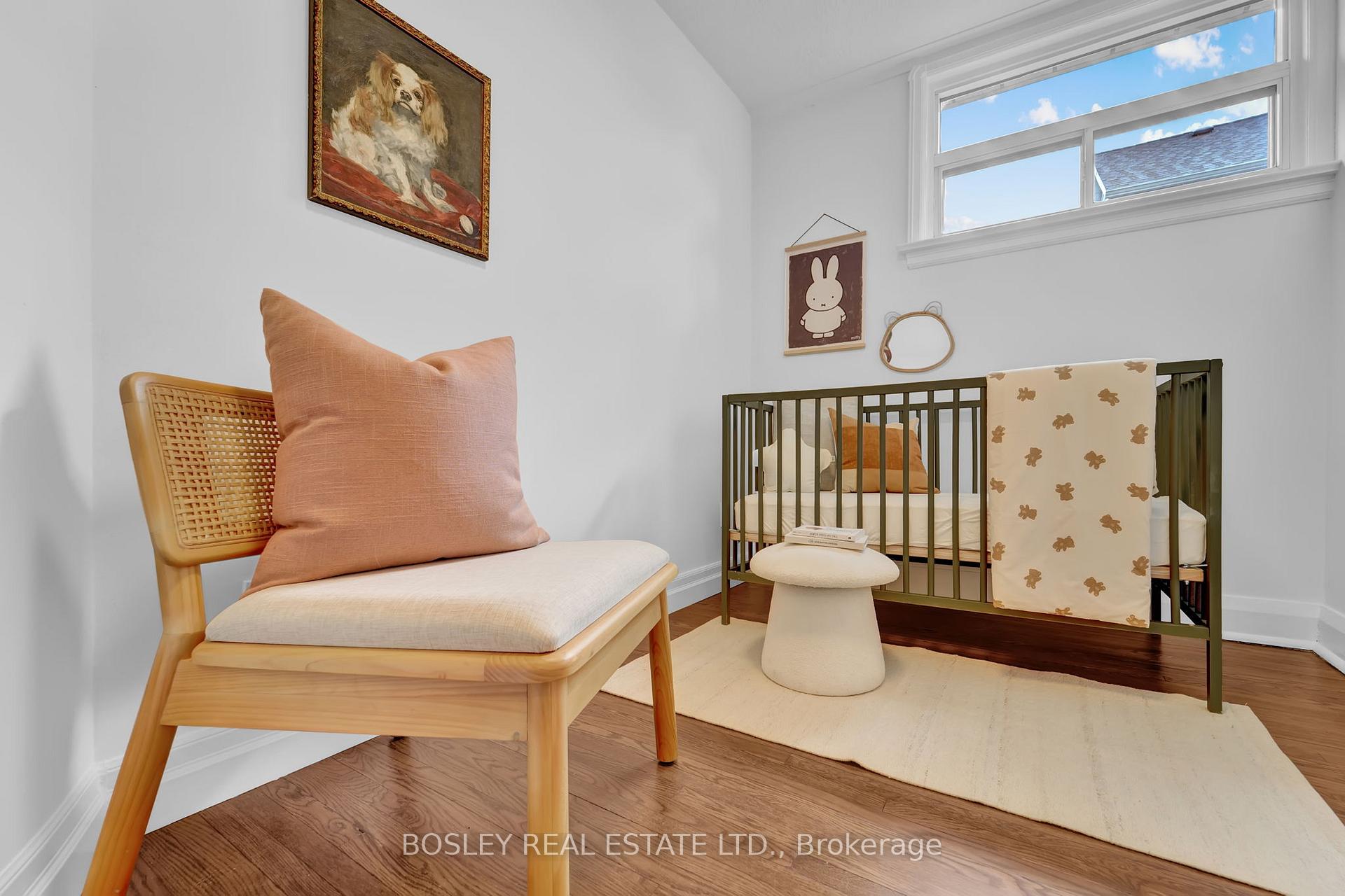 Photo 3 of 620 O'Connor Drive, Toronto, East York — HOMEH