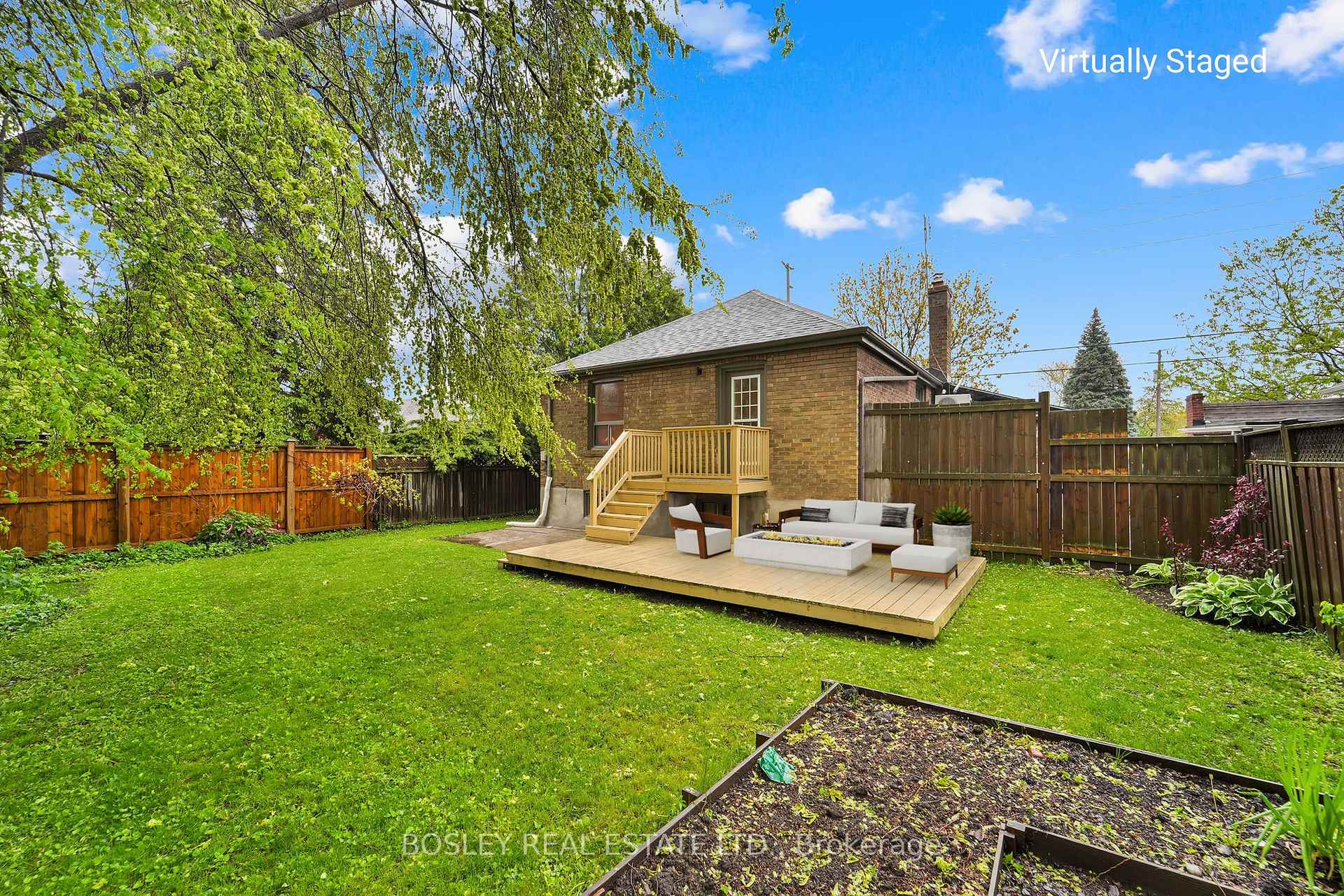 Photo 19 of 620 O'Connor Drive, Toronto, East York — HOMEH