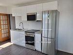 Photo 3 of Unit Upper 3, 719 Coxwell Avenue, Toronto, Danforth — HOMEH