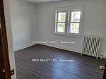 Photo 9 of Unit Upper 3, 719 Coxwell Avenue, Toronto, Danforth — HOMEH