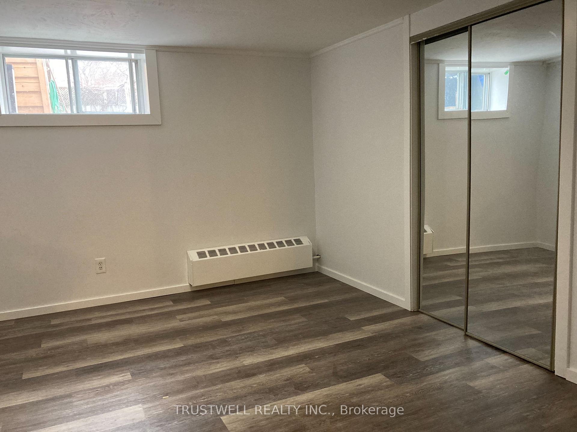 Photo 6 of 22 Amberley Drive, Scarborough, Wexford-Maryvale — HOMEH