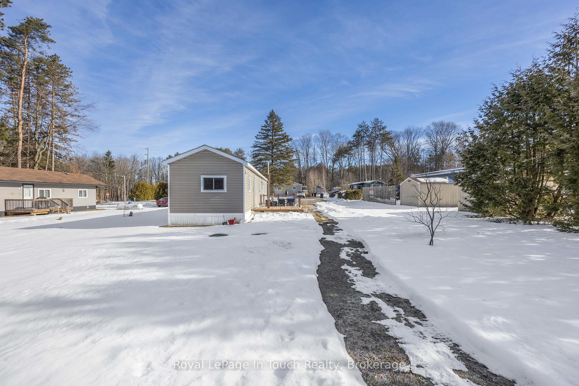 Photo 2 of Unit 2, 5263 Elliot Side Road, Tay, Rural Tay — HOMEH