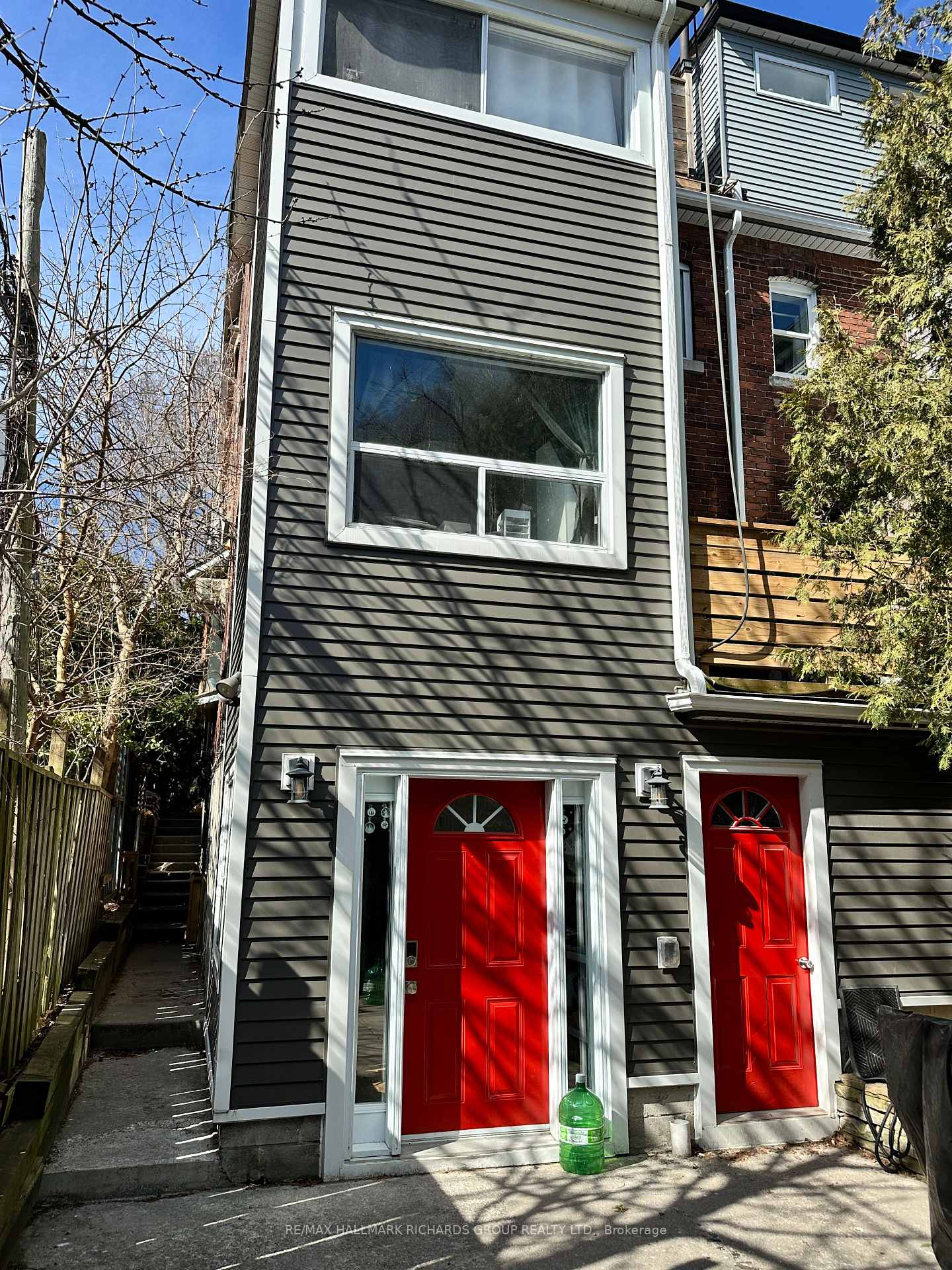 Photo 1 of Unit Lower, 89 Rainsford Road, Toronto, The Beaches — HOMEH