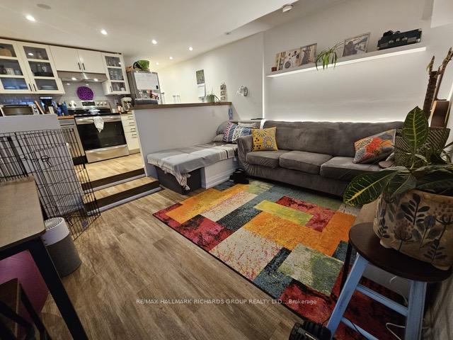 Photo 5 of Unit Lower, 89 Rainsford Road, Toronto, The Beaches — HOMEH