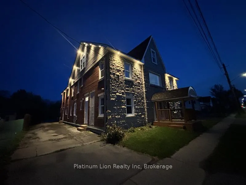 Photo 2 of Unit 9, 803 King Street, Port Colborne, Main Street — HOMEH