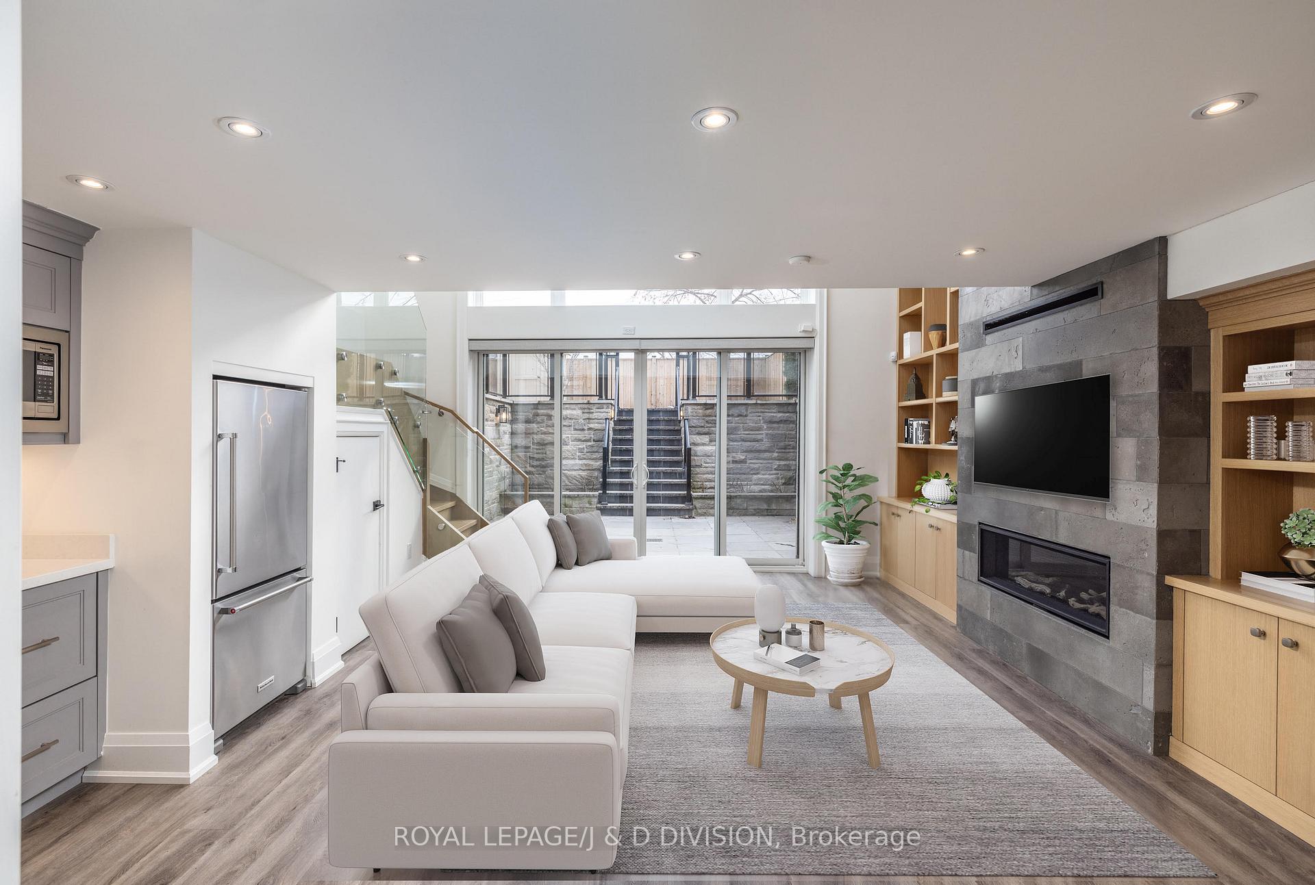Photo 6 of Unit Main, 89 Bowood Avenue, Toronto, Lawrence Park North — HOMEH