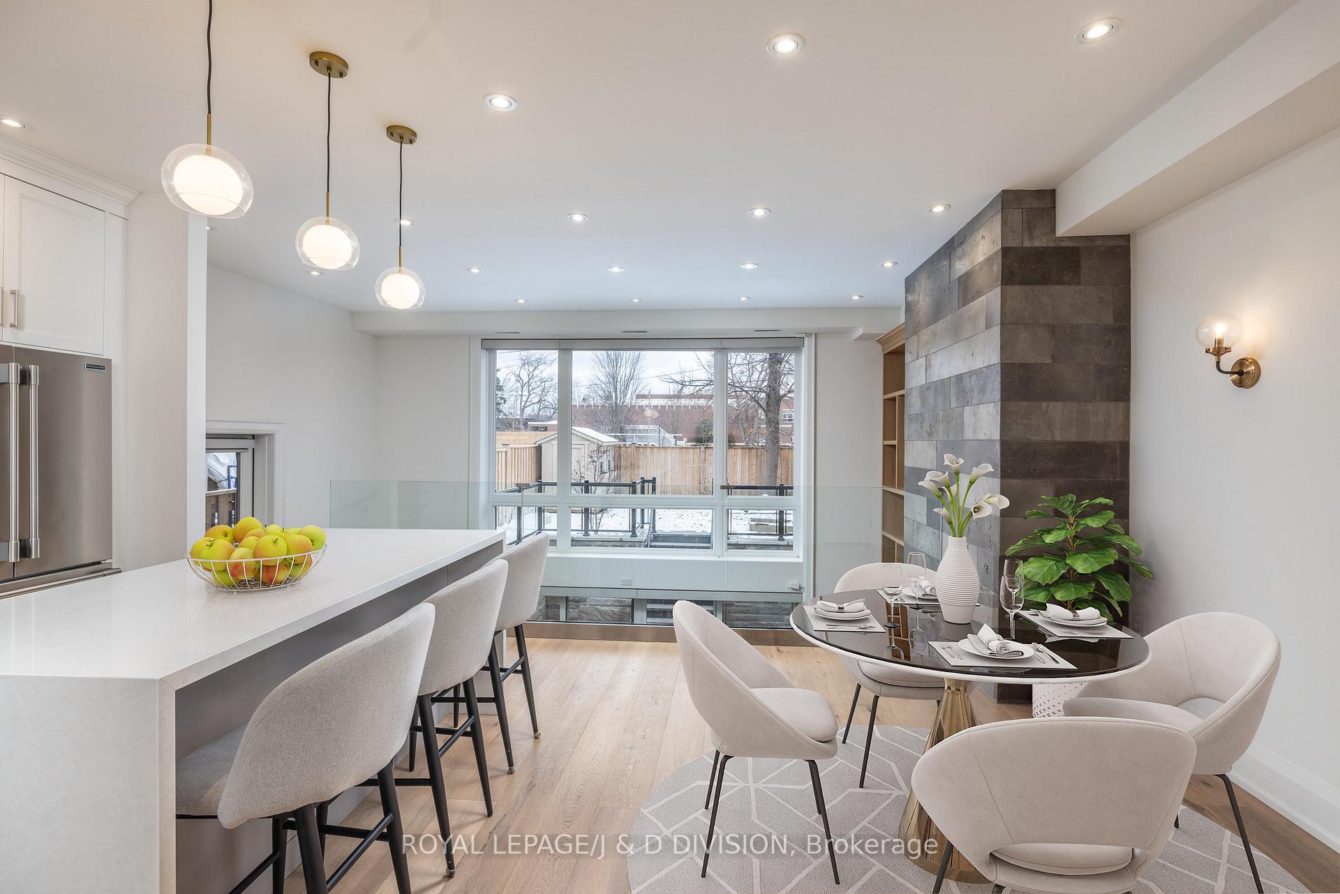 Photo 8 of Unit Main, 89 Bowood Avenue, Toronto, Lawrence Park North — HOMEH