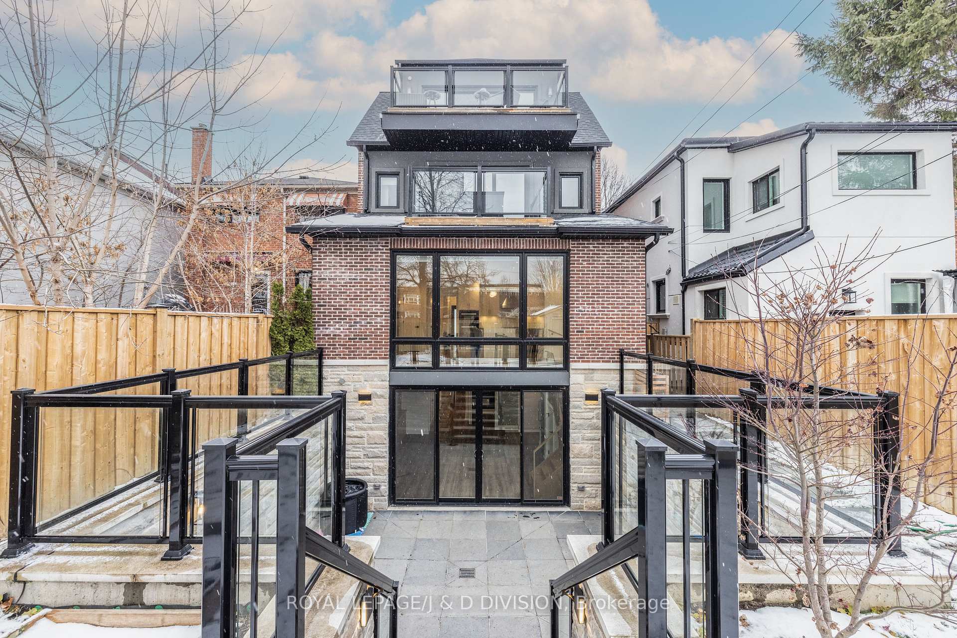 Photo 27 of Unit Main, 89 Bowood Avenue, Toronto, Lawrence Park North — HOMEH
