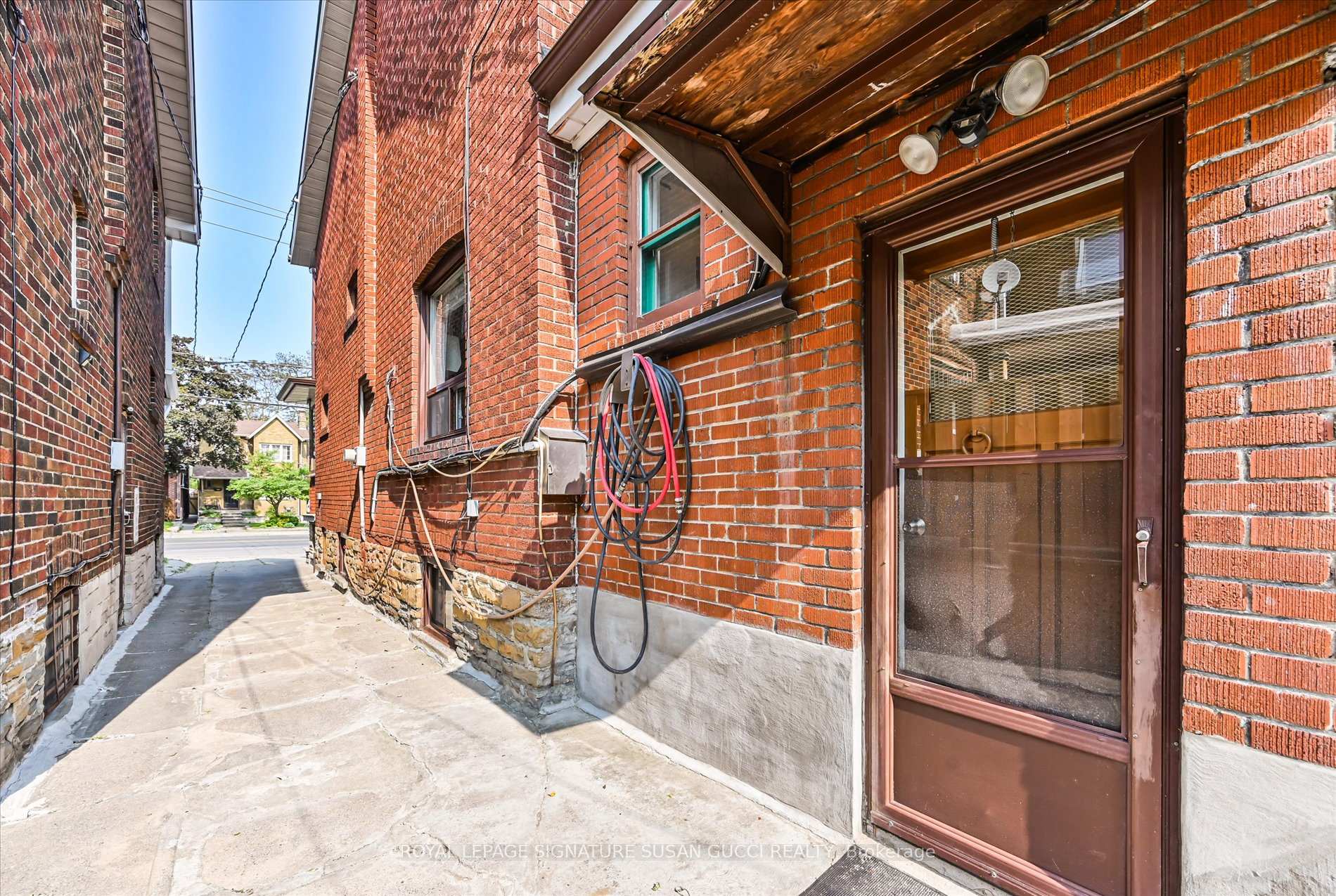 Photo 28 of 790 Coxwell Avenue, Toronto, Danforth Village-East York — HOMEH