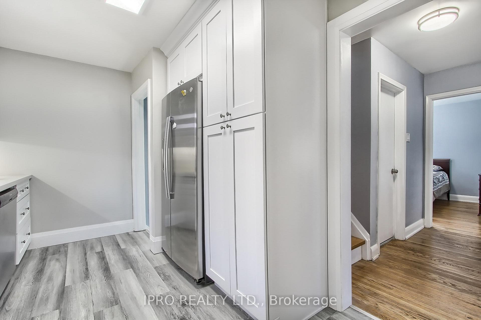 Photo 16 of 165 Ellesmere Road, Scarborough, Wexford-Maryvale — HOMEH