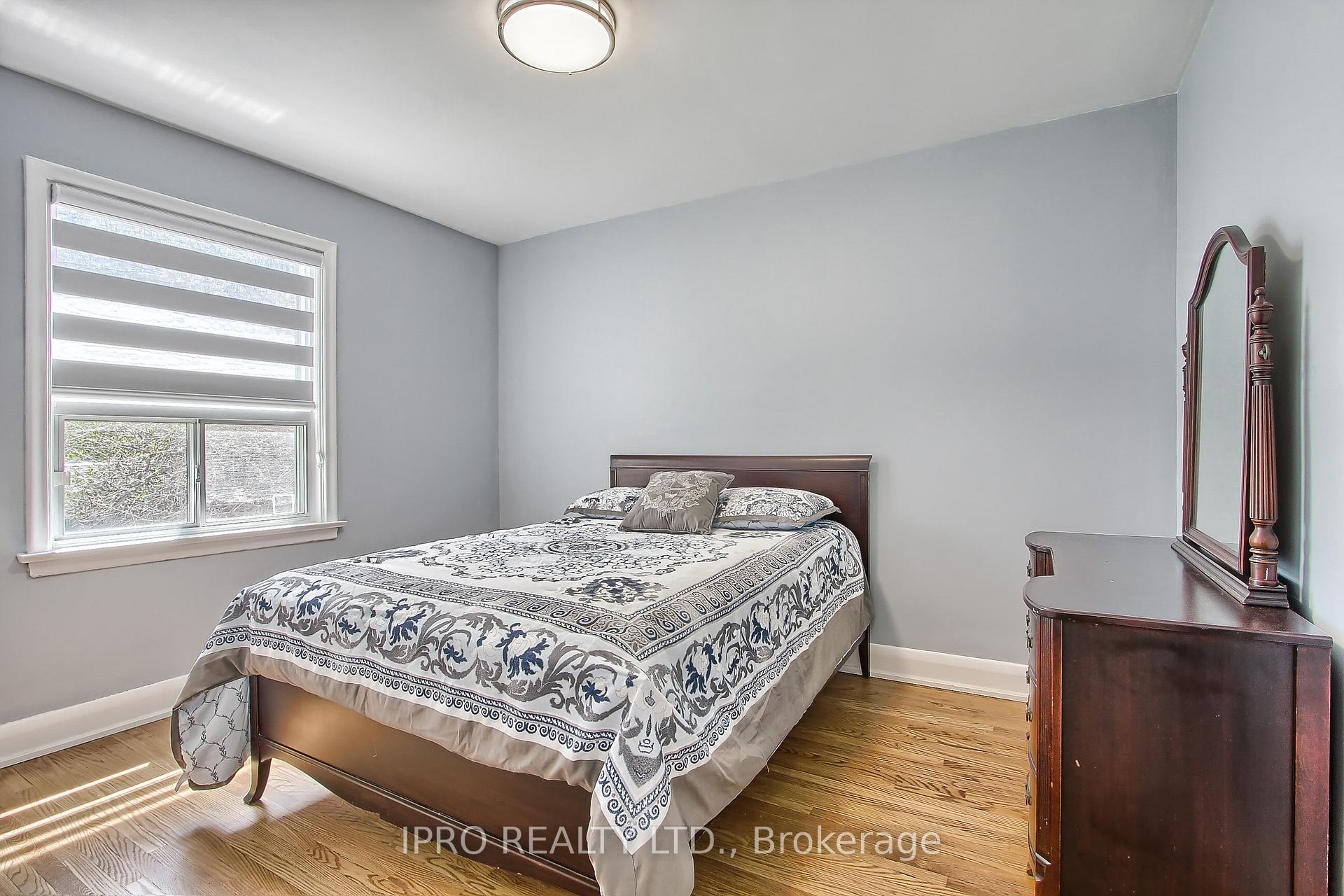 Photo 18 of 165 Ellesmere Road, Scarborough, Wexford-Maryvale — HOMEH
