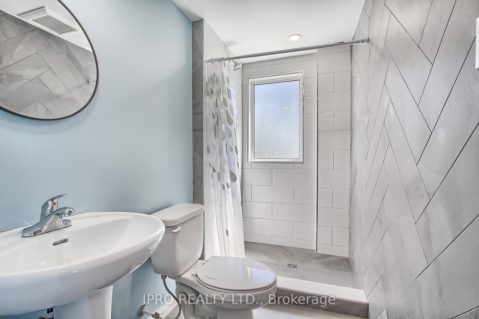 Photo 31 of 165 Ellesmere Road, Scarborough, Wexford-Maryvale — HOMEH