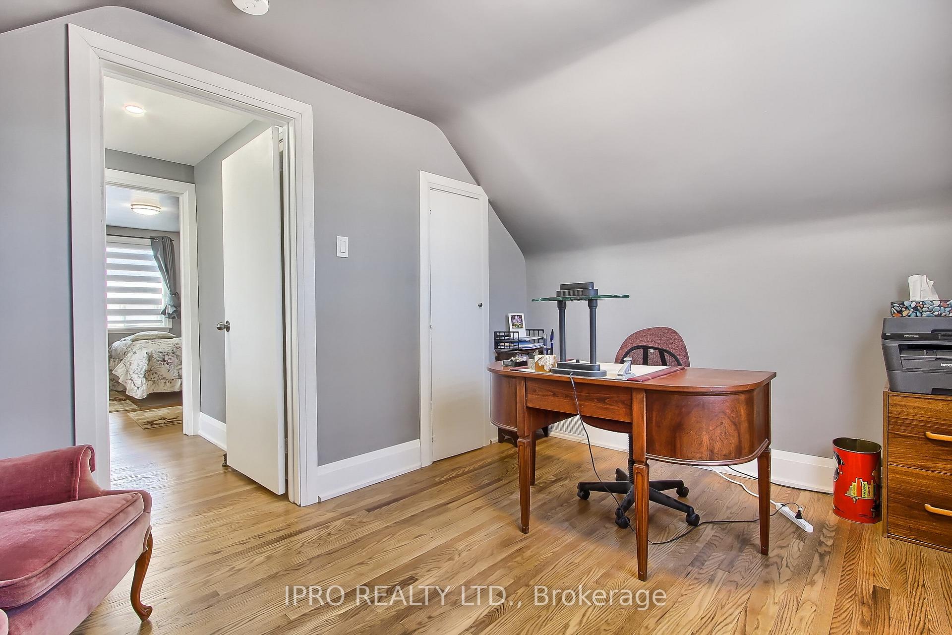 Photo 33 of 165 Ellesmere Road, Scarborough, Wexford-Maryvale — HOMEH