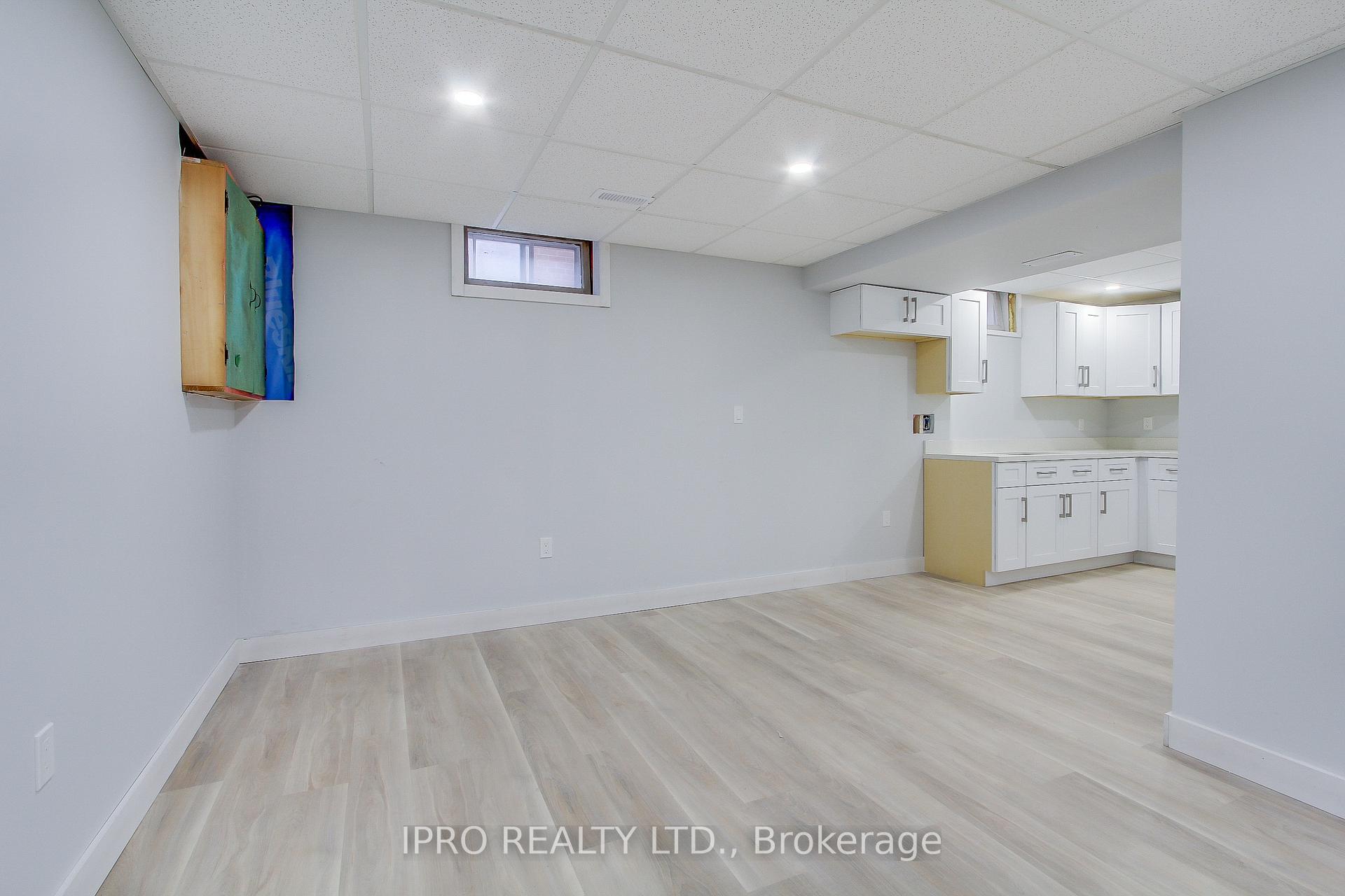 Photo 37 of 165 Ellesmere Road, Scarborough, Wexford-Maryvale — HOMEH