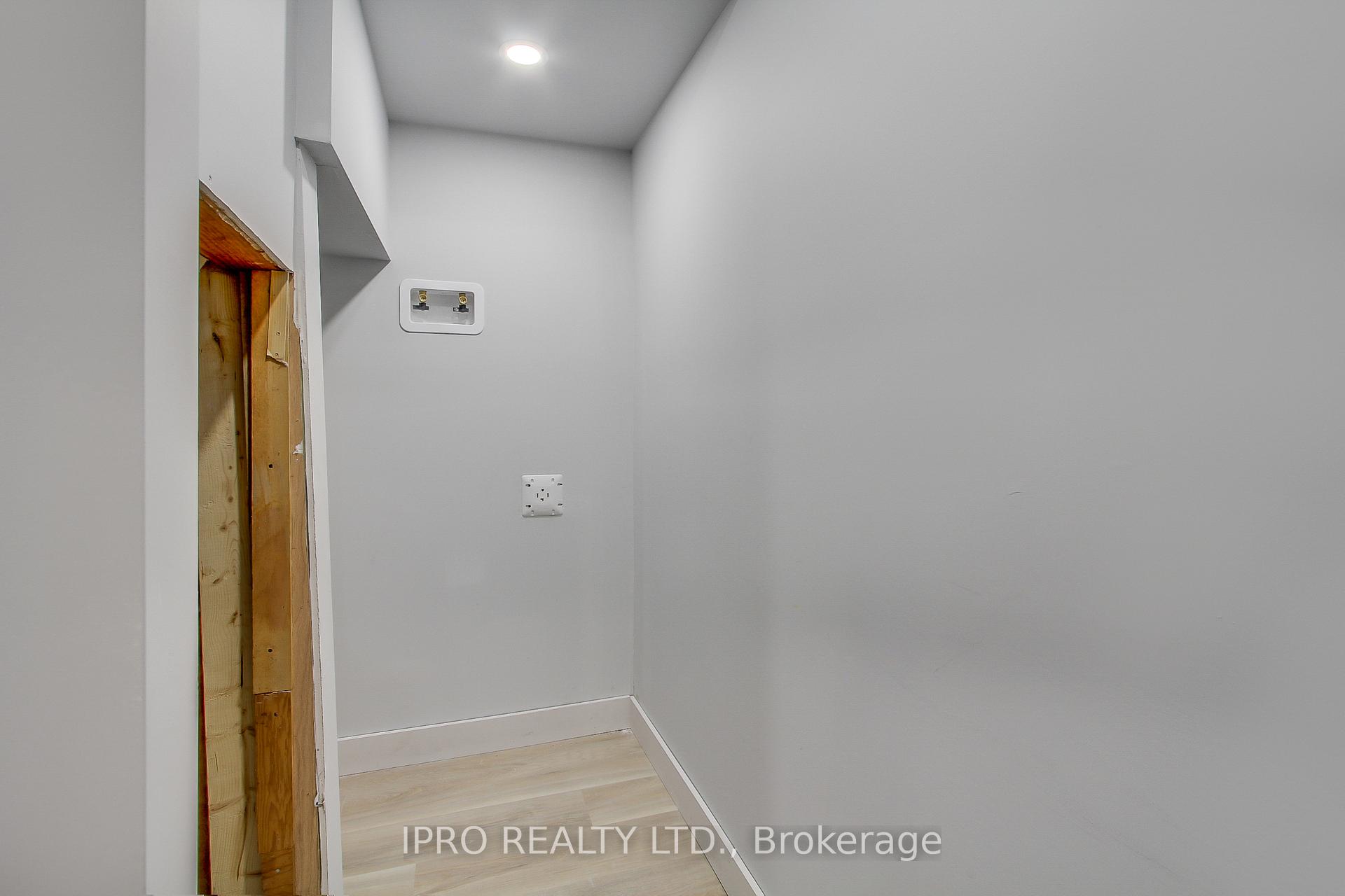 Photo 44 of 165 Ellesmere Road, Scarborough, Wexford-Maryvale — HOMEH