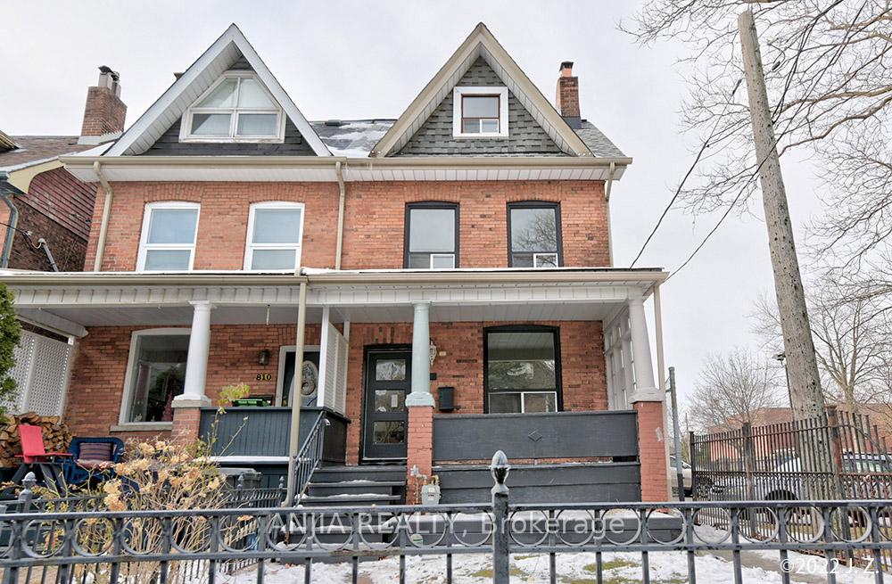 Front of Unit Bsmt, 812 Logan Avenue