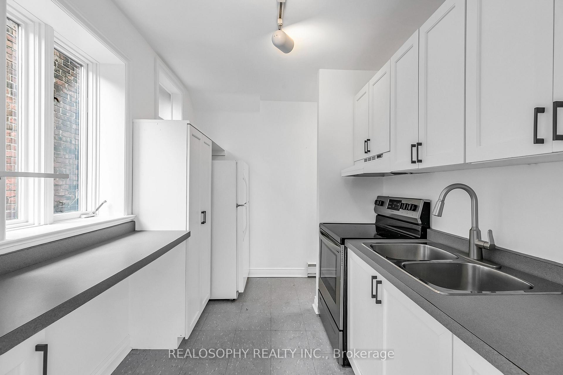 Photo 5 of 59 Columbine Avenue, Toronto, The Beaches — HOMEH