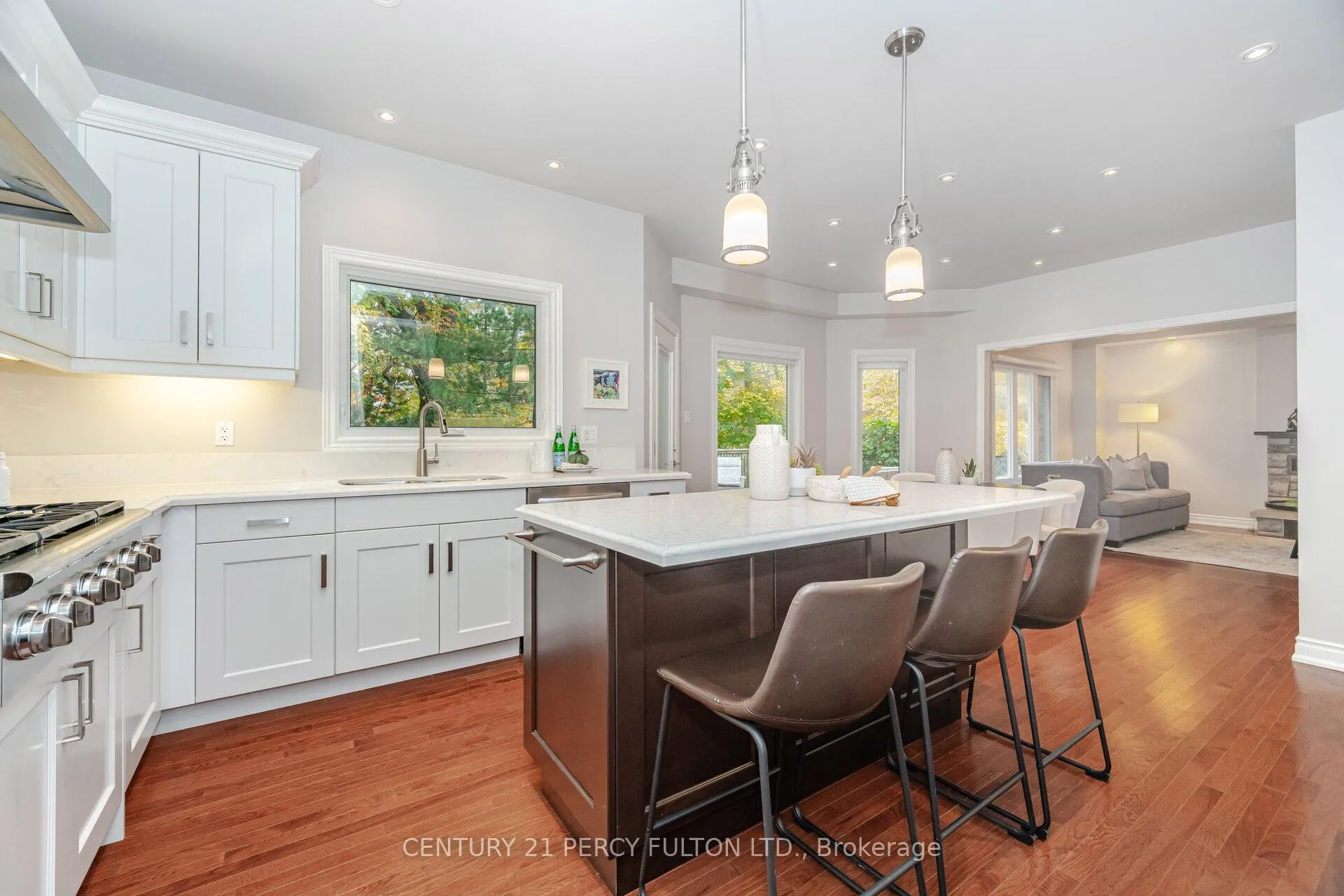 Photo 9 of 913 Duncannon Drive, Pickering, Liverpool — HOMEH