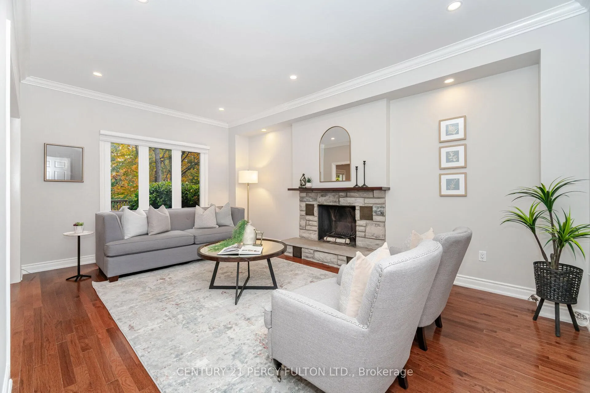 Photo 15 of 913 Duncannon Drive, Pickering, Liverpool — HOMEH