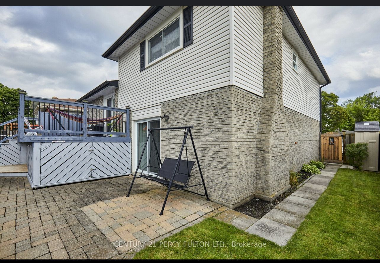 Photo 77 of 363 New Gate Avenue, Oshawa, Centennial — HOMEH