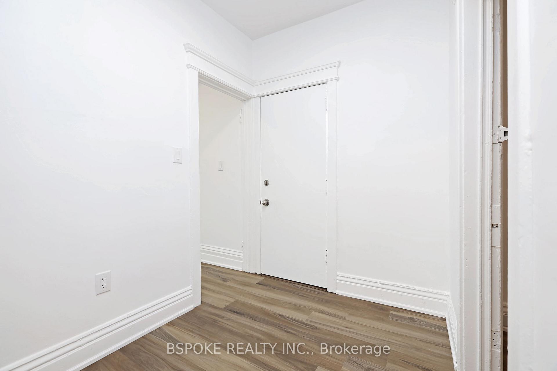 Photo 2 of Unit 2, 628 College Street, Toronto, Palmerston-Little Italy — HOMEH