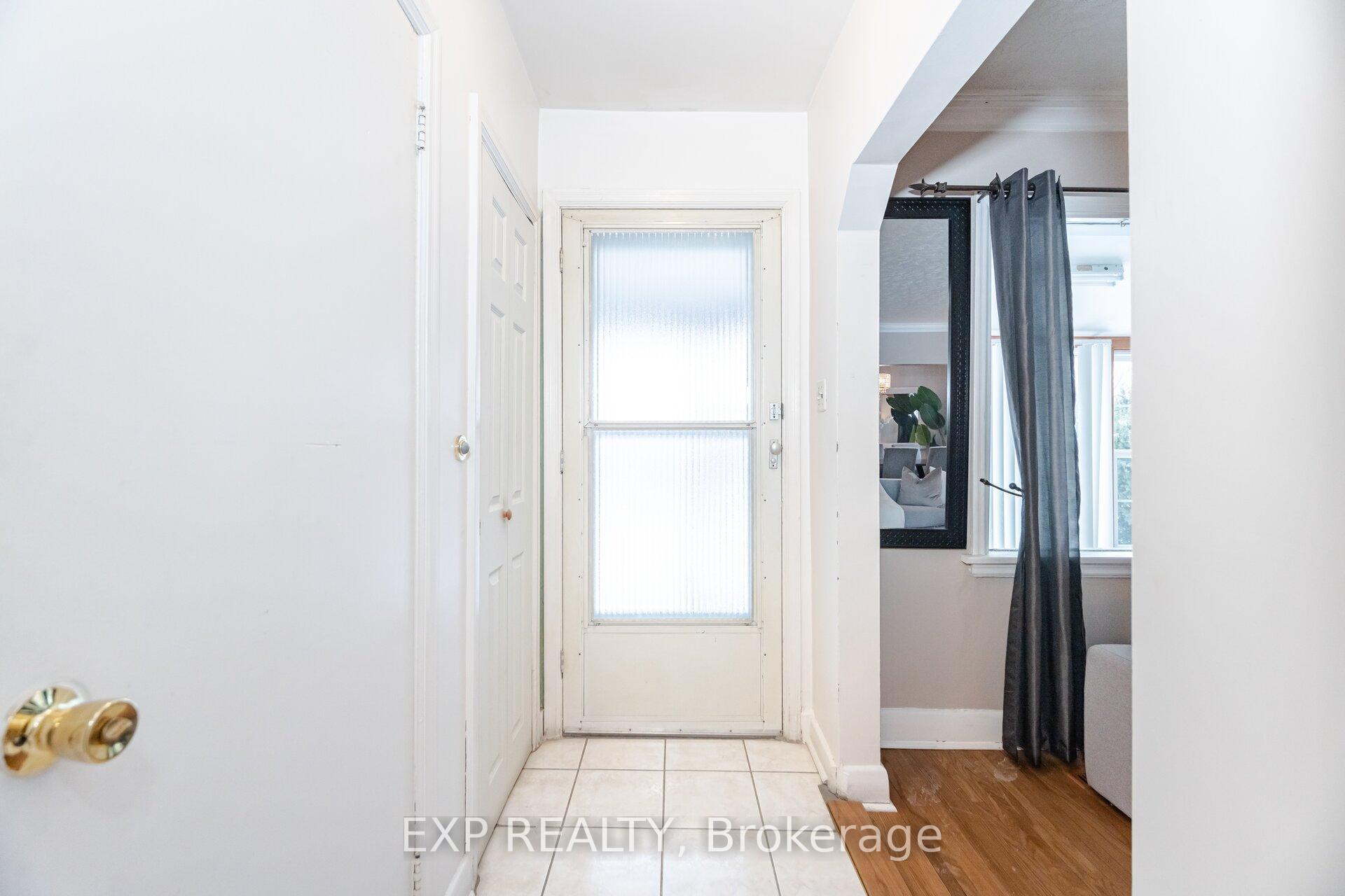 Photo 6 of 40 Timgren Drive, Scarborough, Wexford-Maryvale — HOMEH