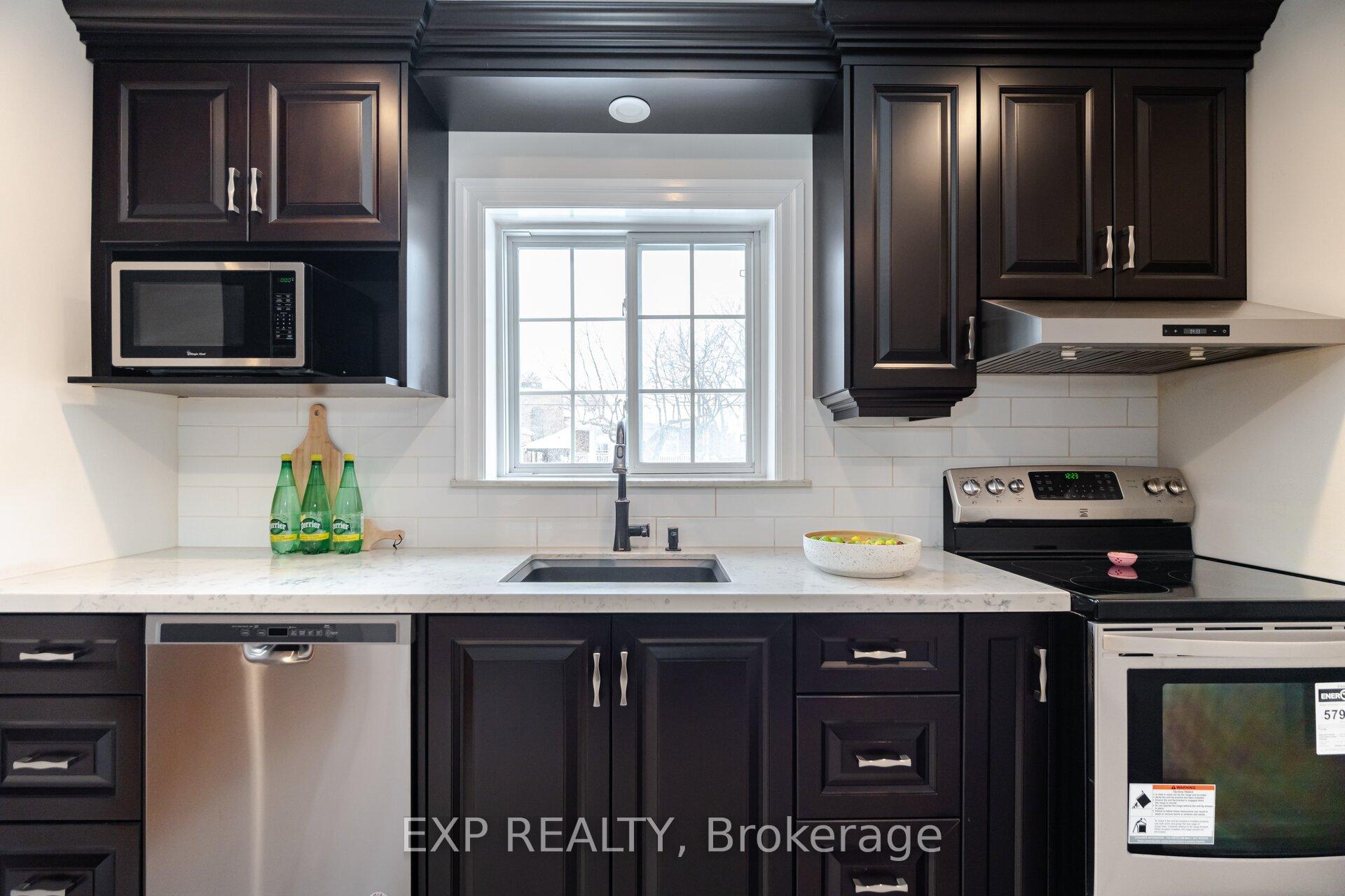 Photo 12 of 40 Timgren Drive, Scarborough, Wexford-Maryvale — HOMEH