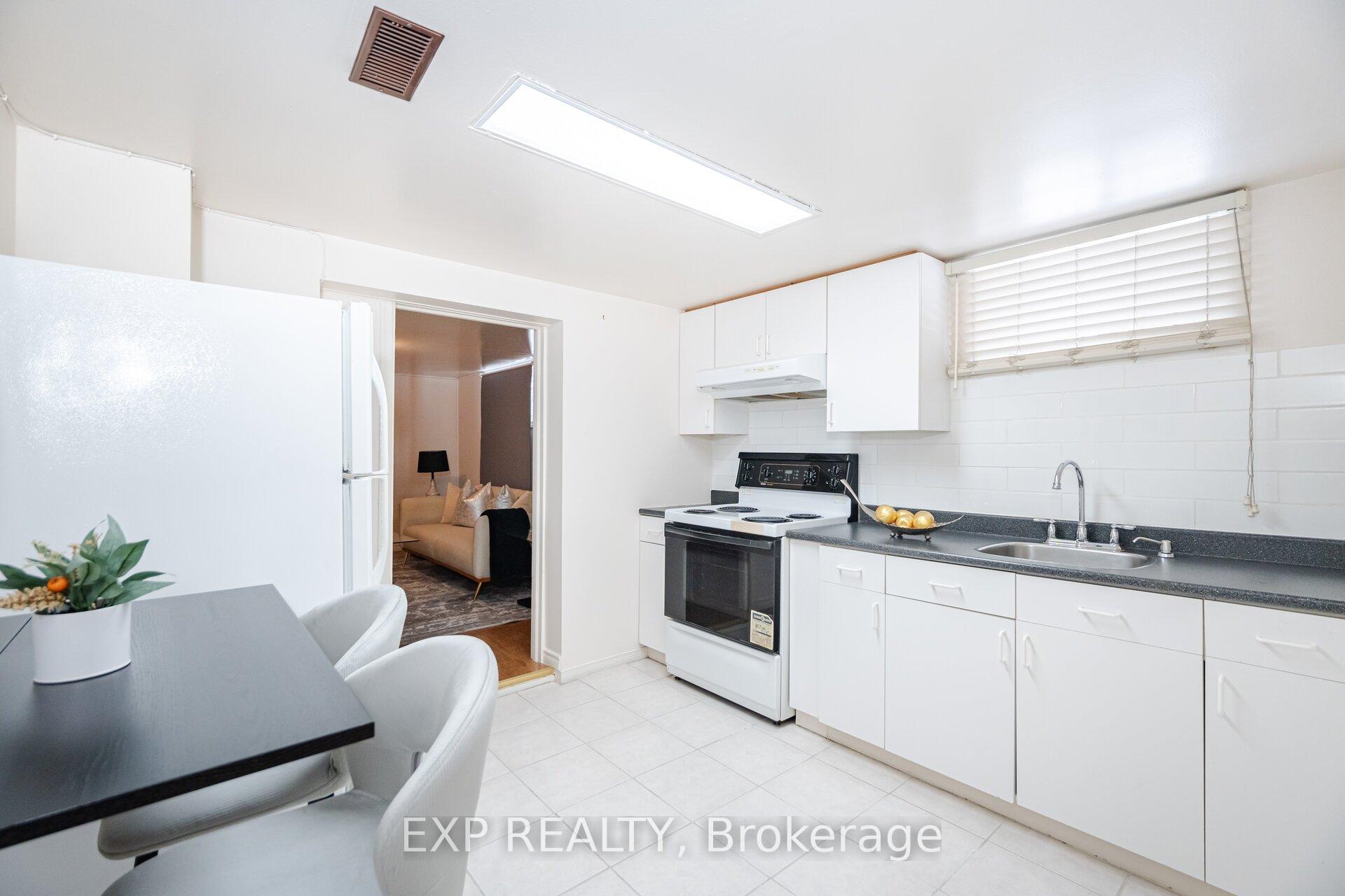 Photo 26 of 40 Timgren Drive, Scarborough, Wexford-Maryvale — HOMEH