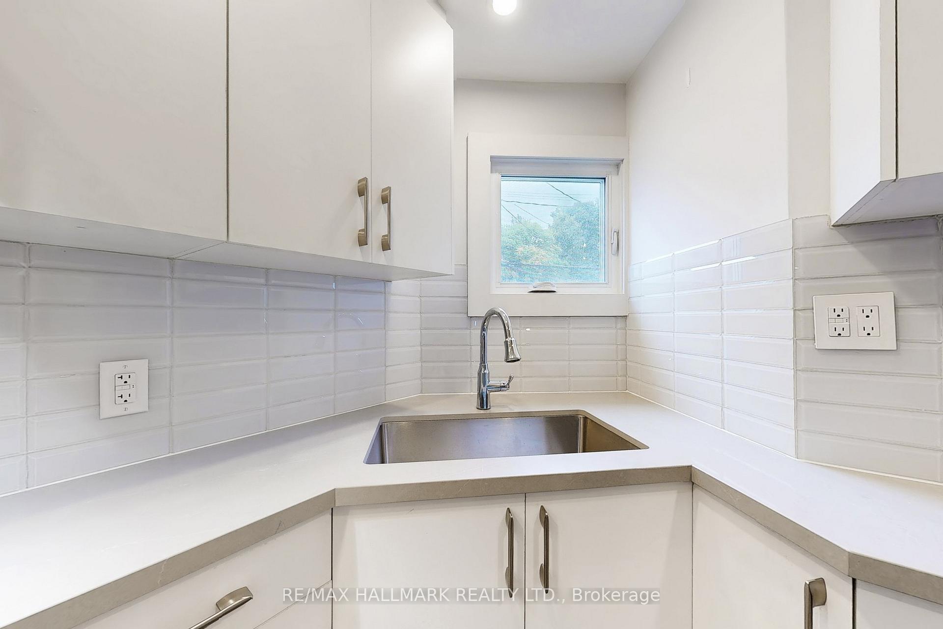 Photo 13 of Unit A, 466 Danforth Avenue, Toronto, Playter Estates-Danforth — HOMEH