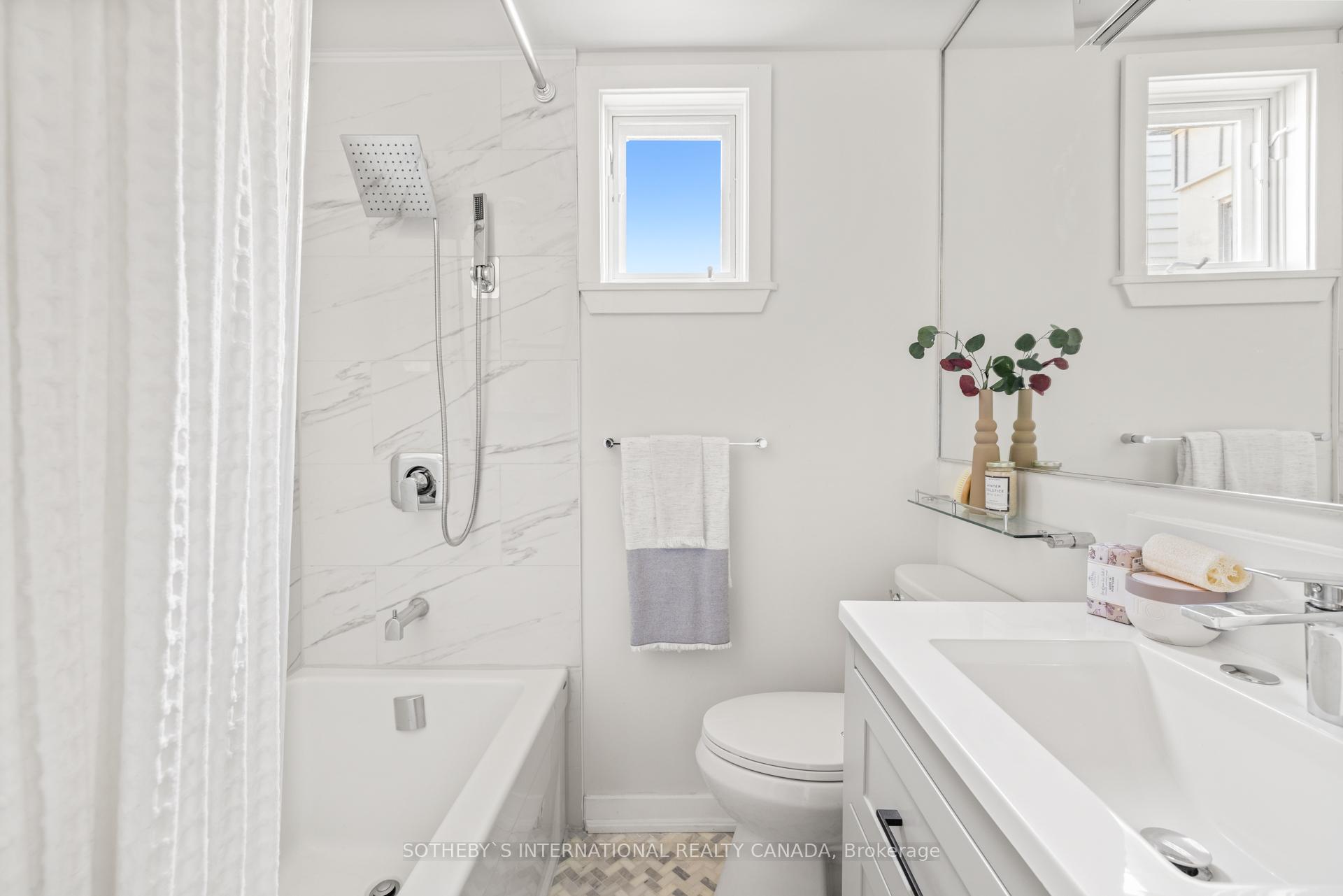 Photo 19 of 109 Hamilton Street, Toronto, South Riverdale — HOMEH
