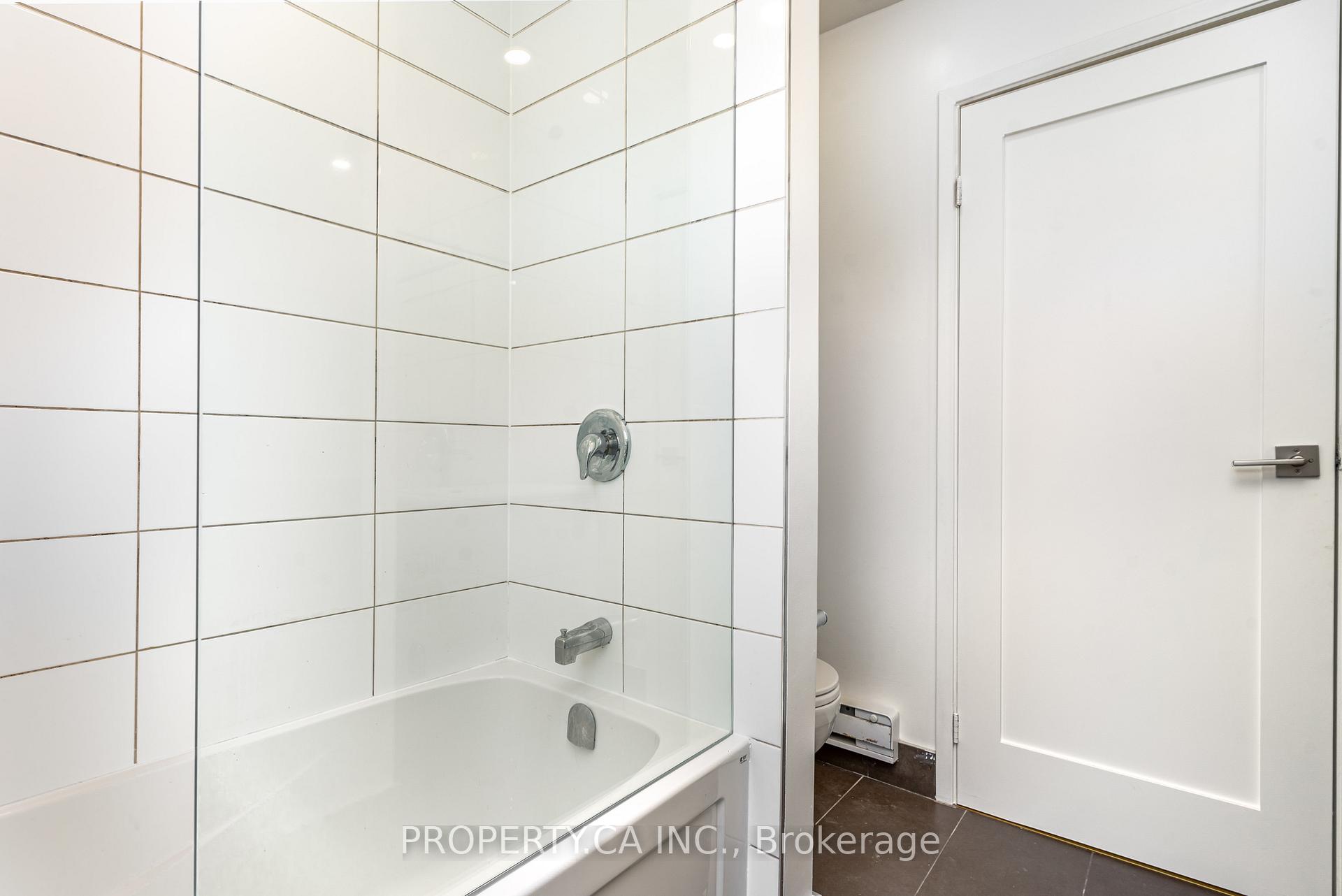 Photo 8 of Unit Suite 6, 97 Lee Avenue, Toronto, The Beaches — HOMEH